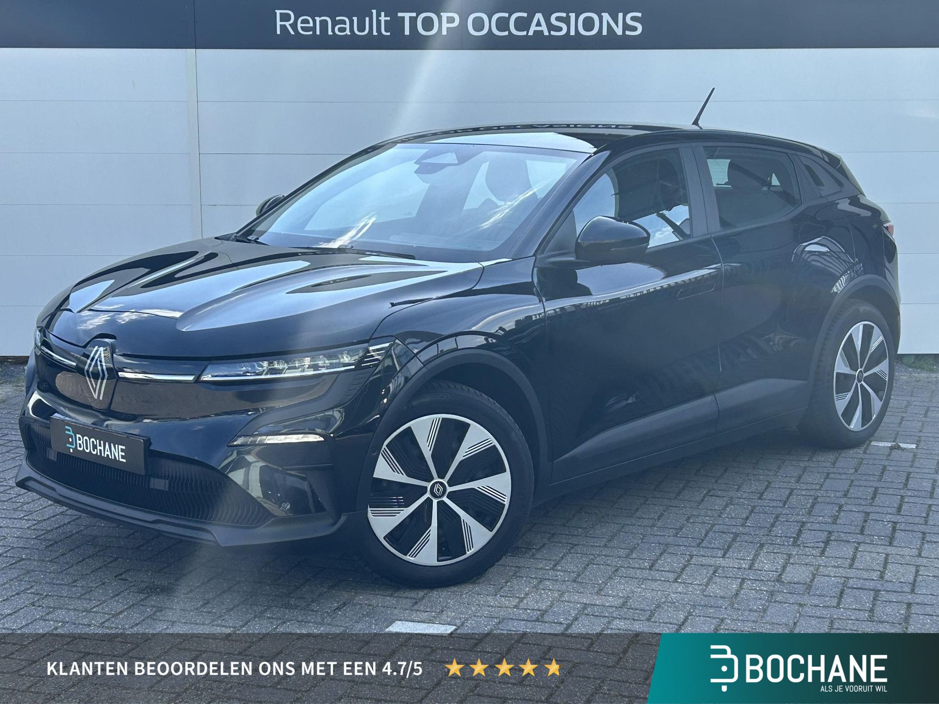 Renault MeganeE-Tech met kenteken S-290-GB – vooraanzicht