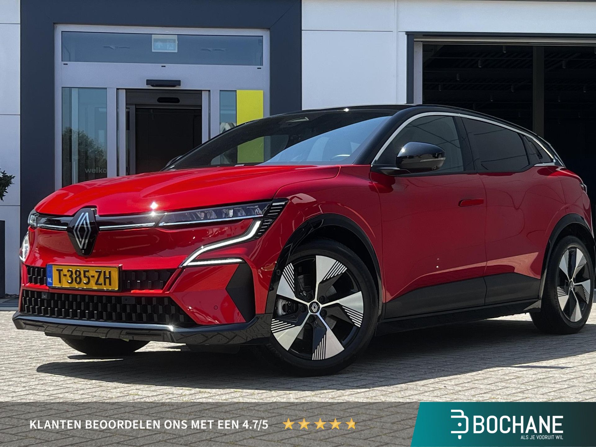 Renault MeganeE-Tech met kenteken T-385-ZH – vooraanzicht