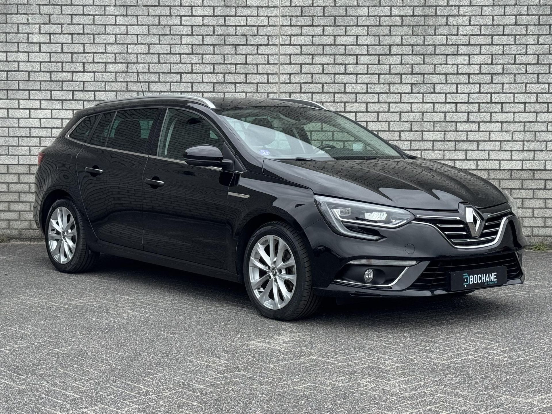 Renault MéganeEstate met kenteken L-761-GG – detailfoto