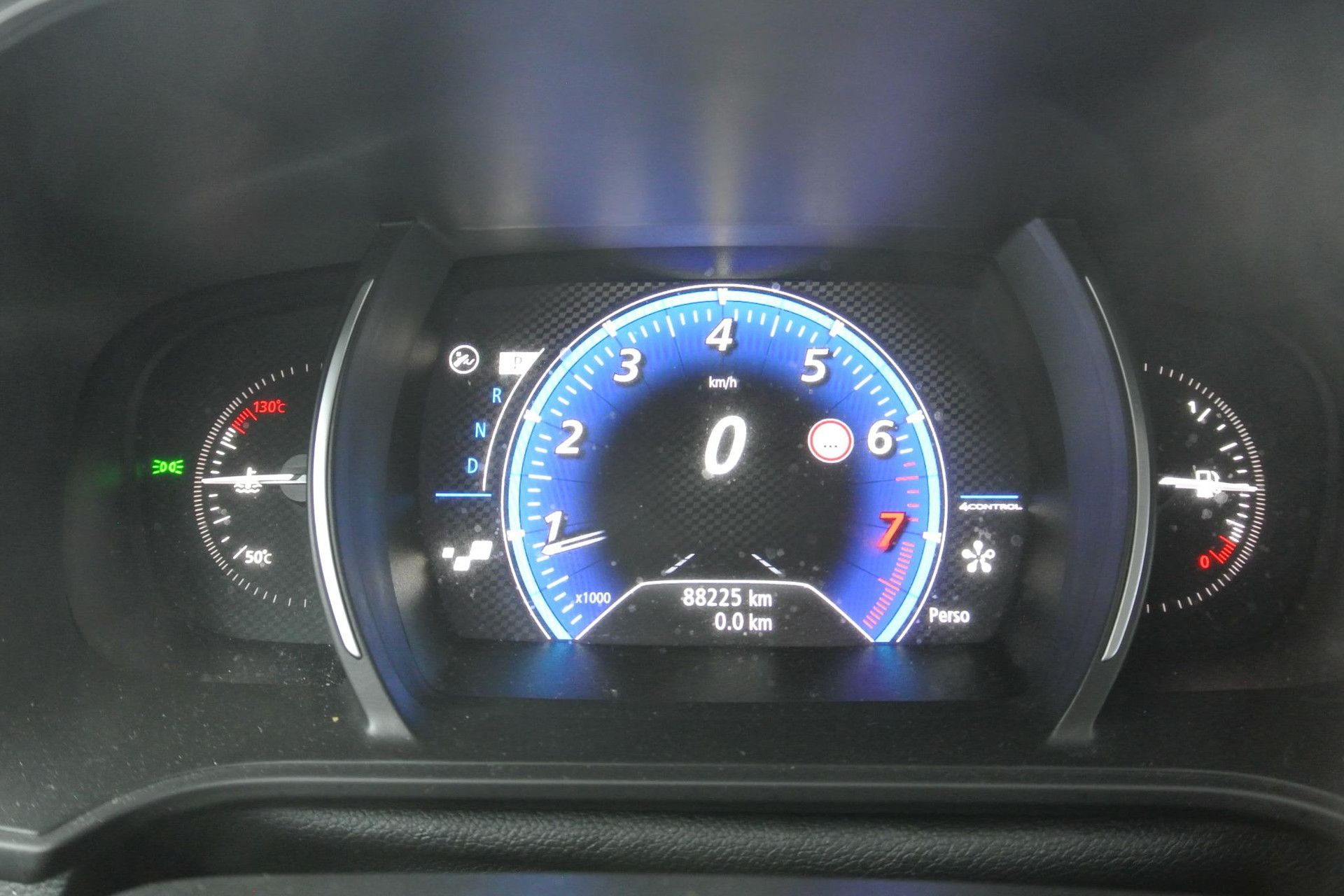 Renault MéganeEstate met kenteken NS-131-P – dashboard
