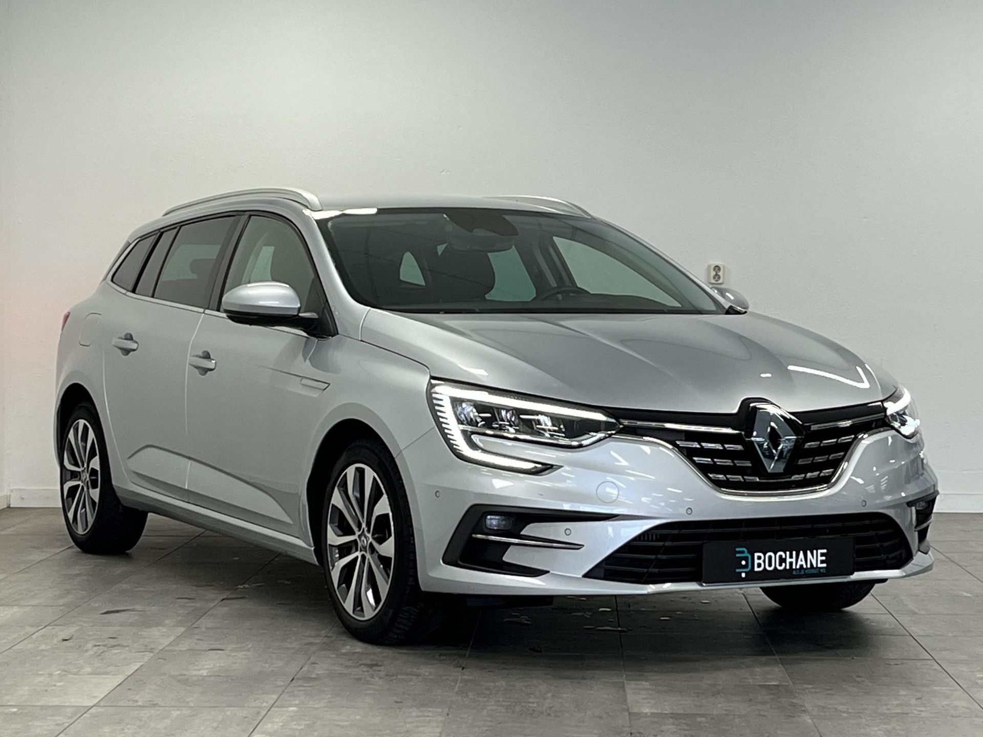Renault MéganeEstate met kenteken T-253-HB – detailfoto