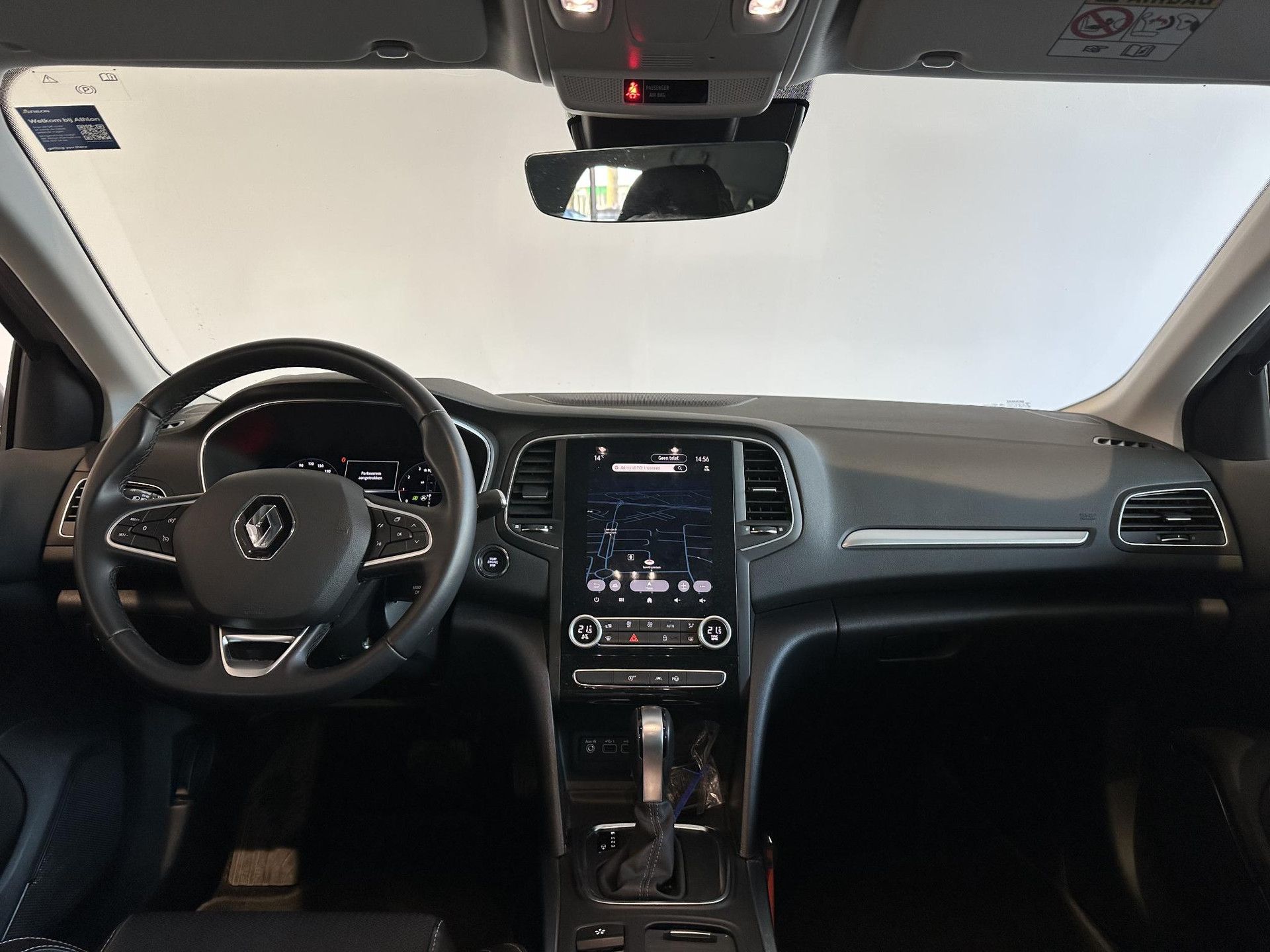Renault MéganeEstate met kenteken T-841-RG – interieur