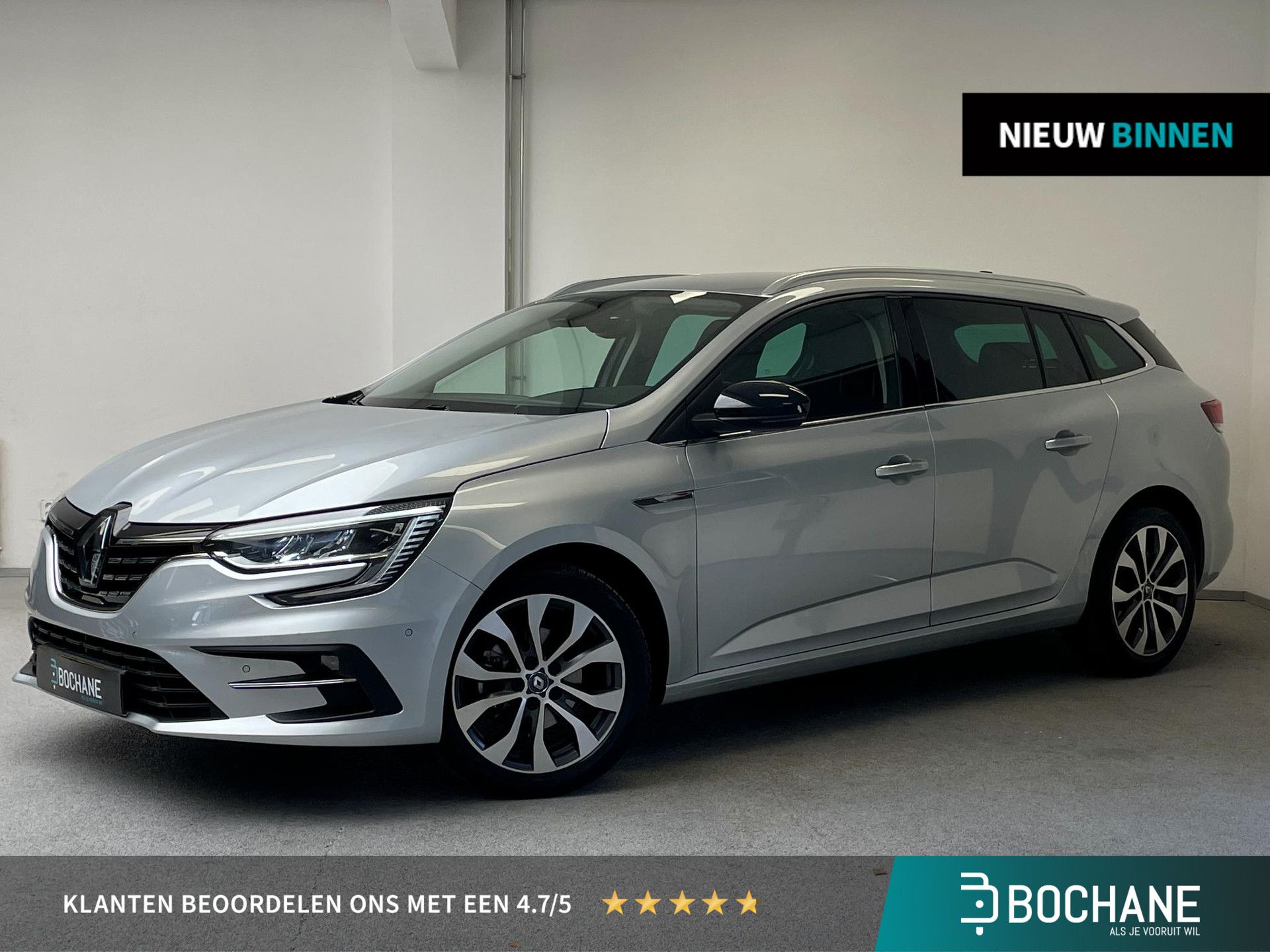 Renault MéganeEstate met kenteken X-302-PG – vooraanzicht