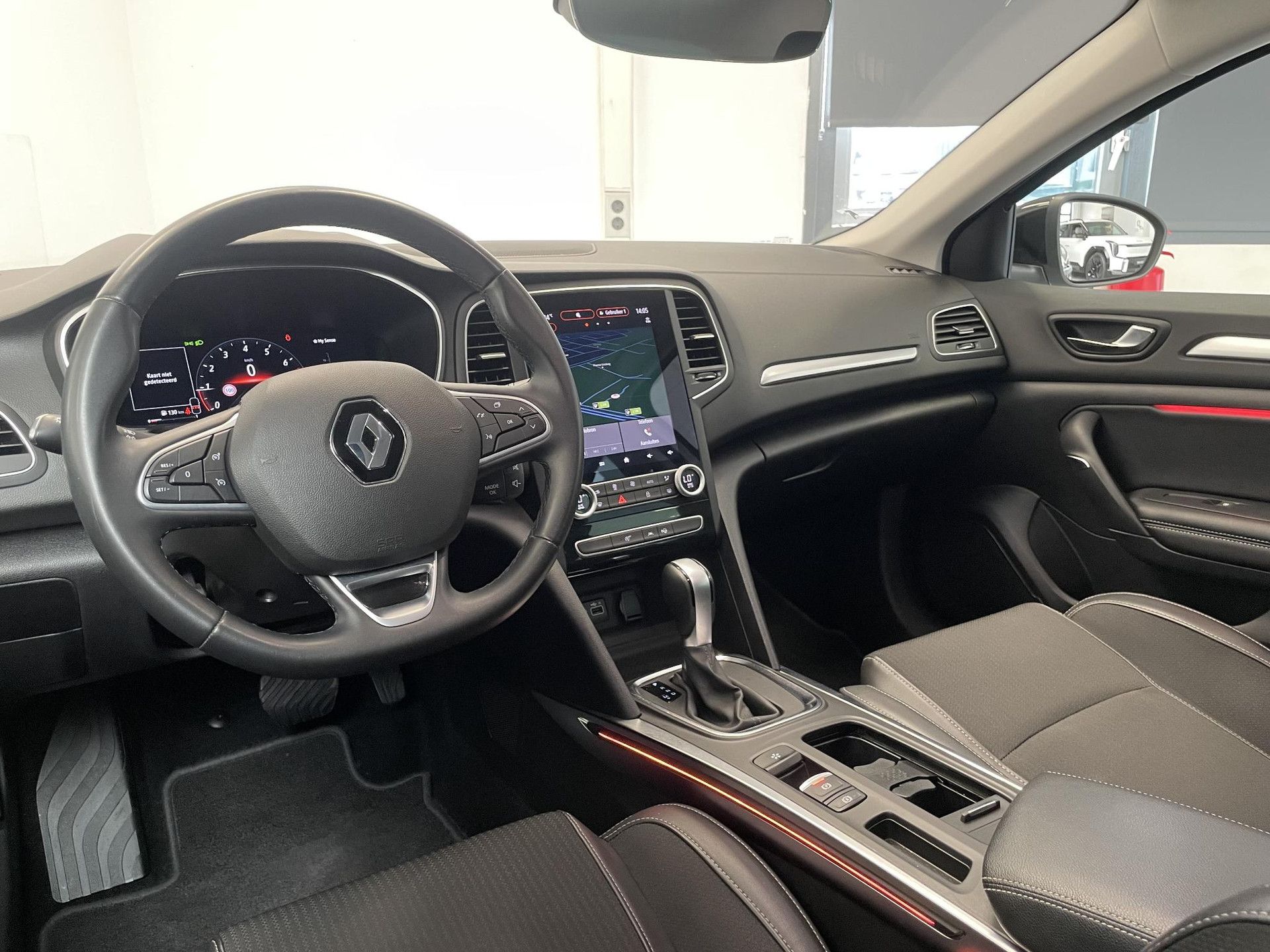 Renault MéganeEstate met kenteken X-302-PG – interieur