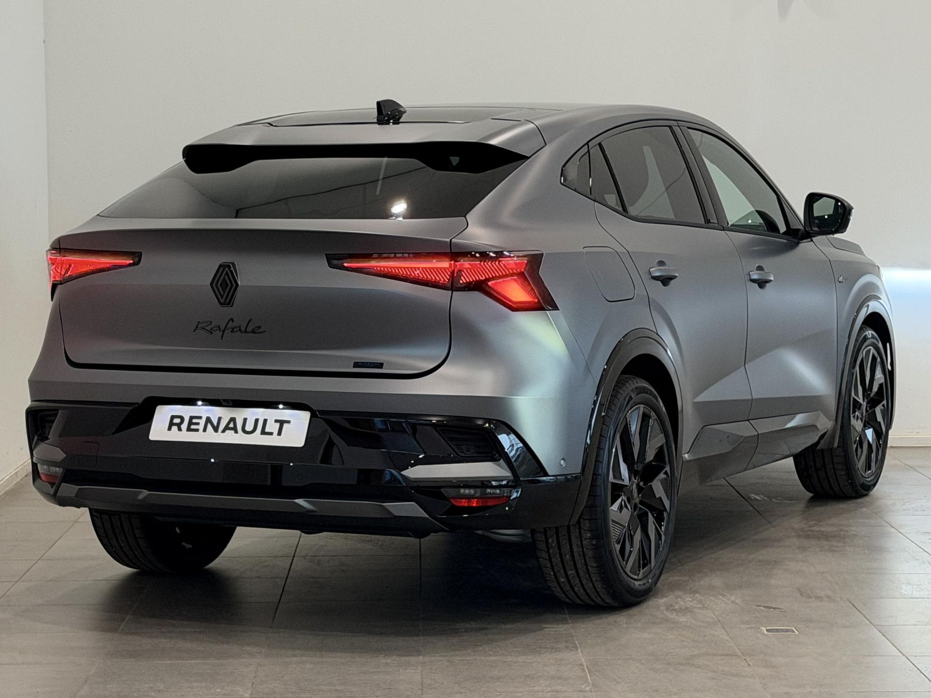 Renault Rafale – achteraanzicht
