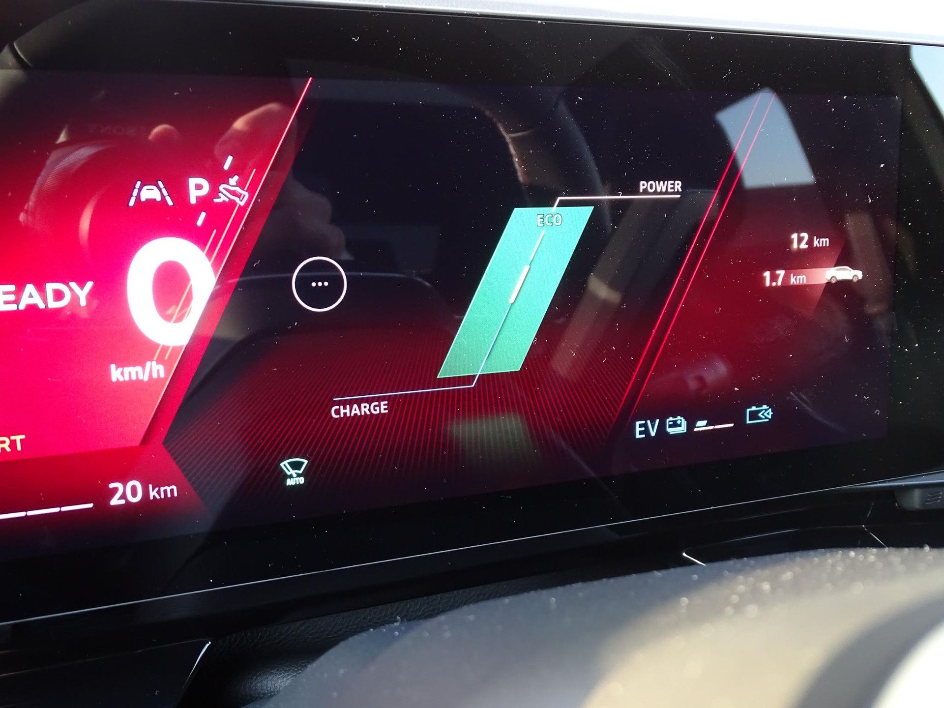 Renault Rafale – dashboard