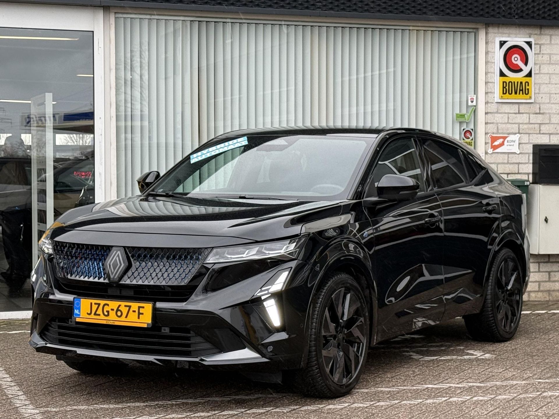 Renault Rafale met kenteken JZG-67-F – detailfoto