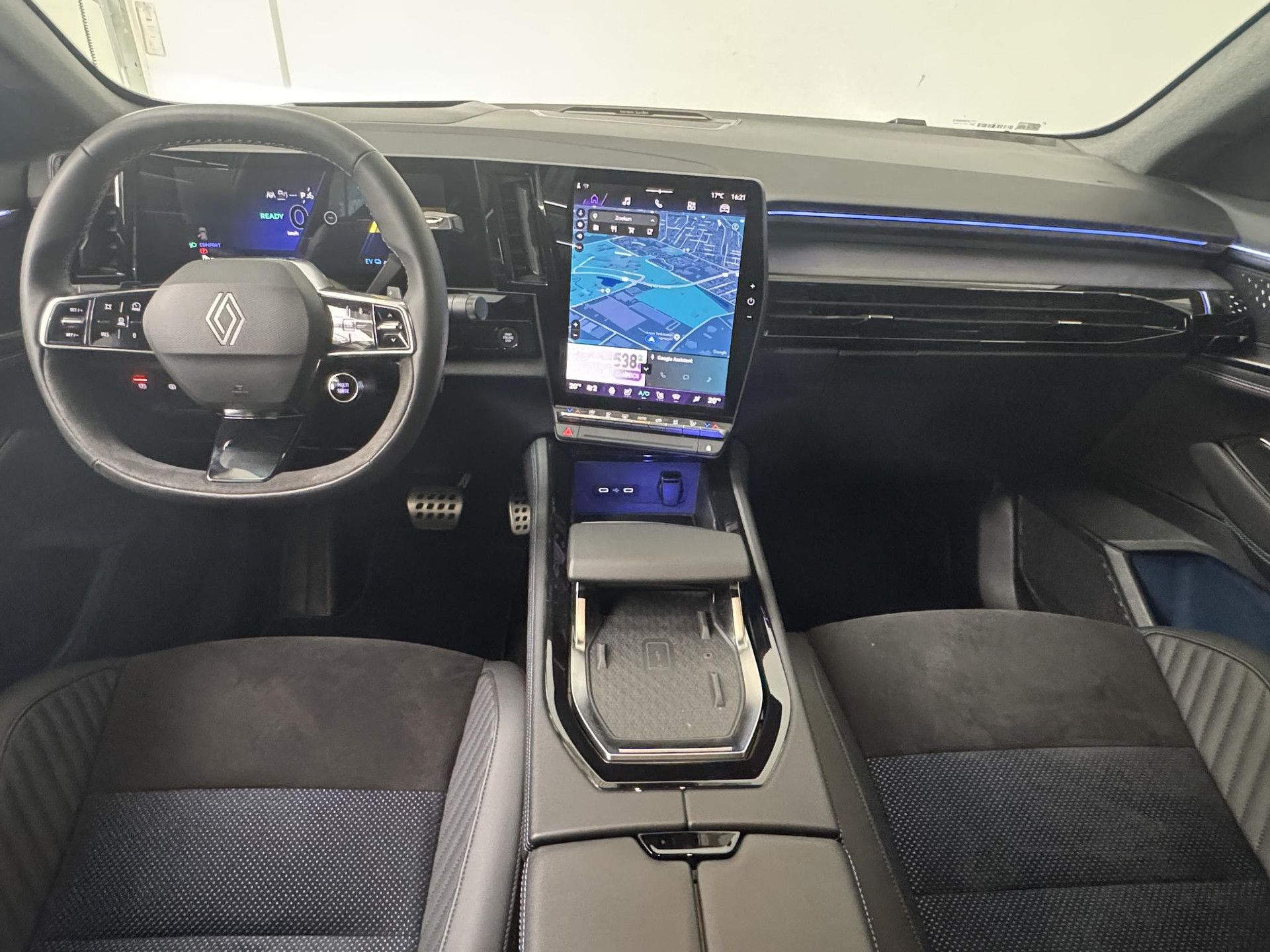 Renault Rafale met kenteken KHN-12-F – interieur
