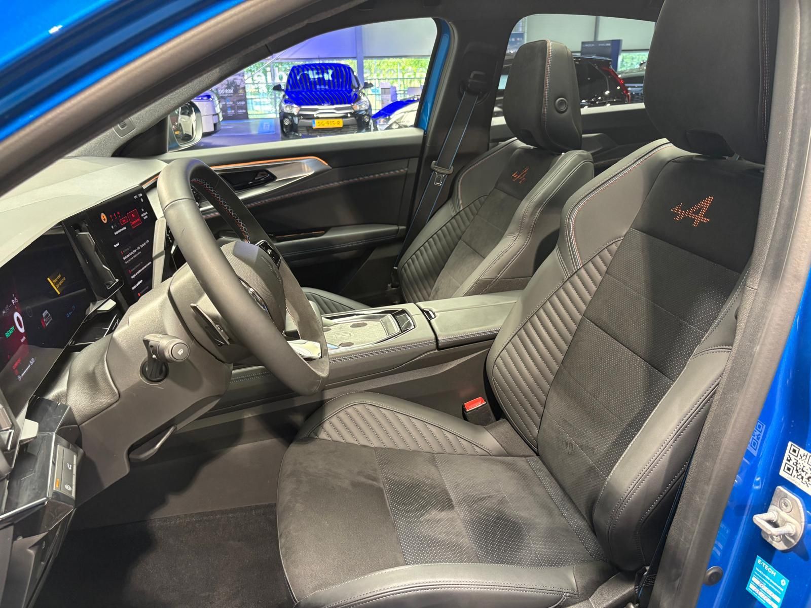 Renault Rafale met kenteken KKZ-25-R – detailfoto