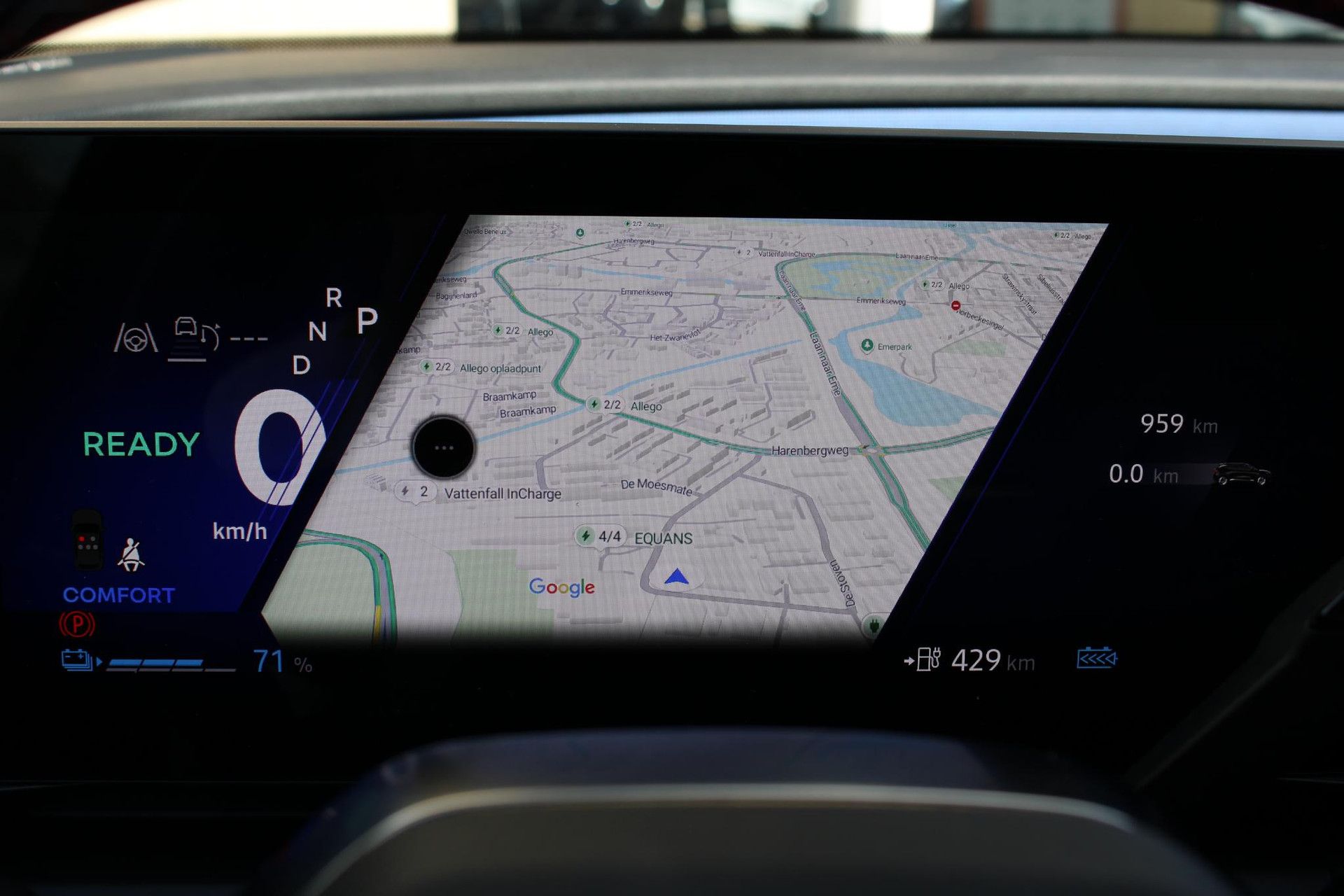 Renault Scénic met kenteken KDX-06-Z – dashboard