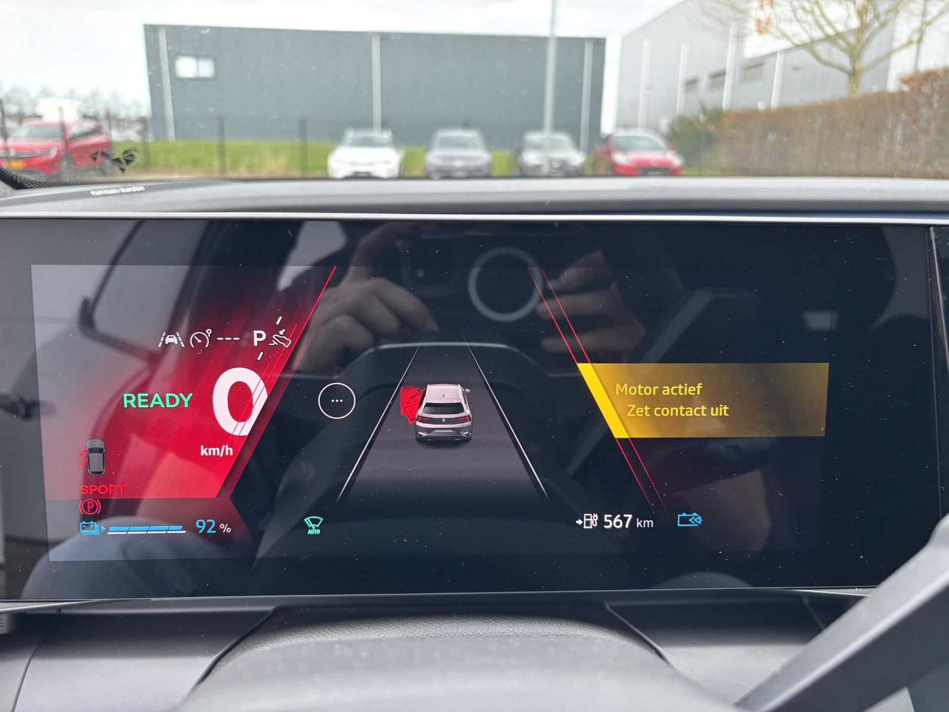 Renault Scénic met kenteken KDX-49-X – dashboard