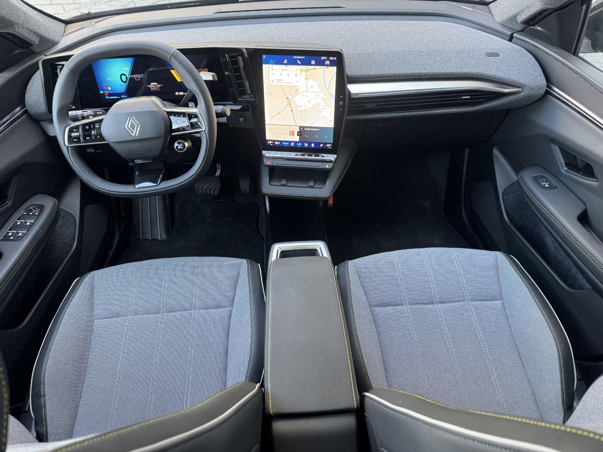 Renault Scénic met kenteken KJZ-23-J – interieur