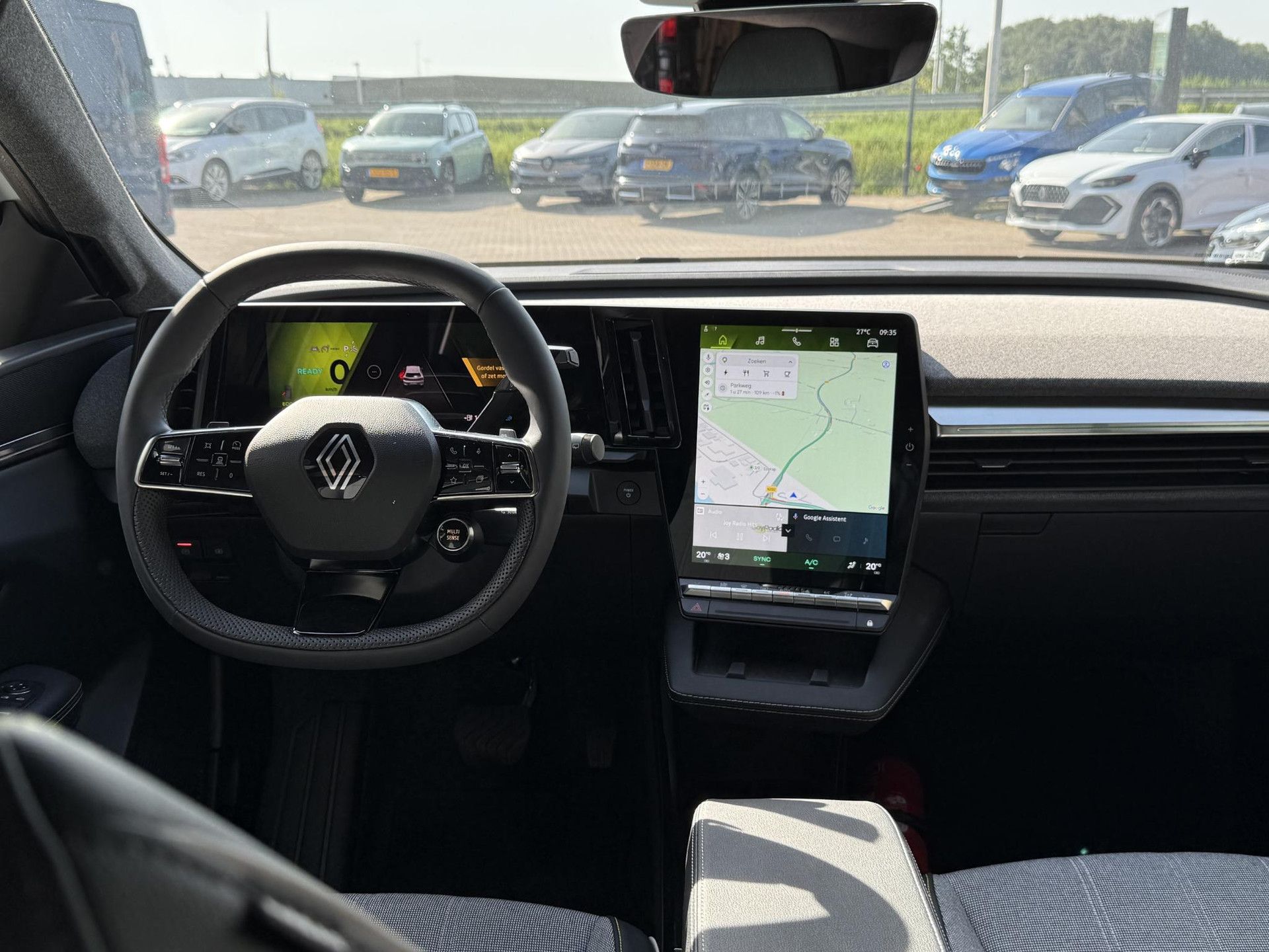 Renault Scénic met kenteken KKS-29-T – interieur