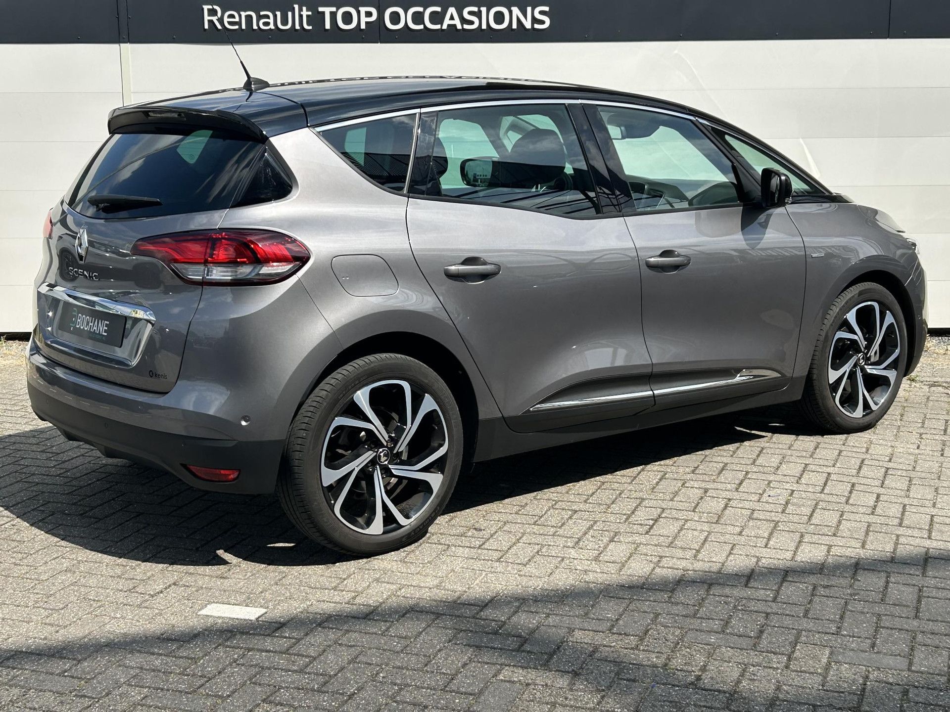 Renault Scénic met kenteken KPT-83-S – achteraanzicht