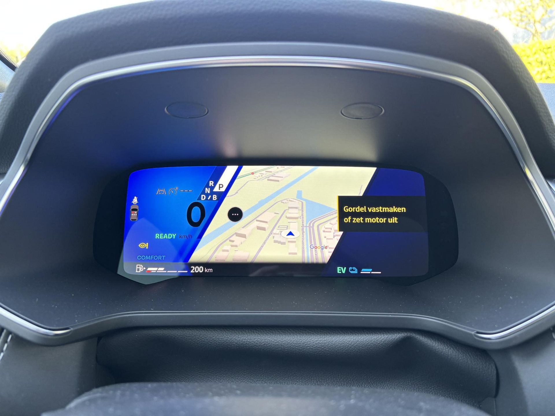 Renault Symbioz met kenteken KDX-51-X – dashboard