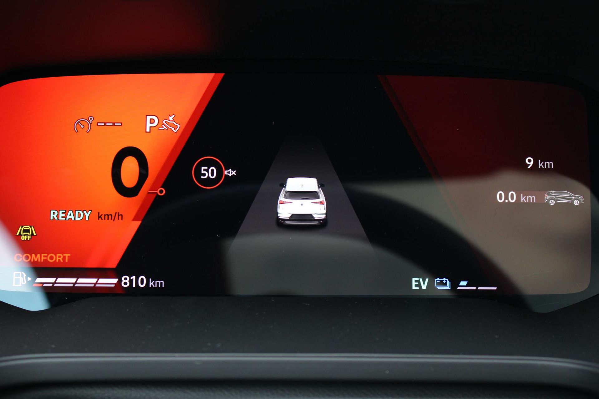 Renault Symbioz met kenteken KDX-83-X – interieur