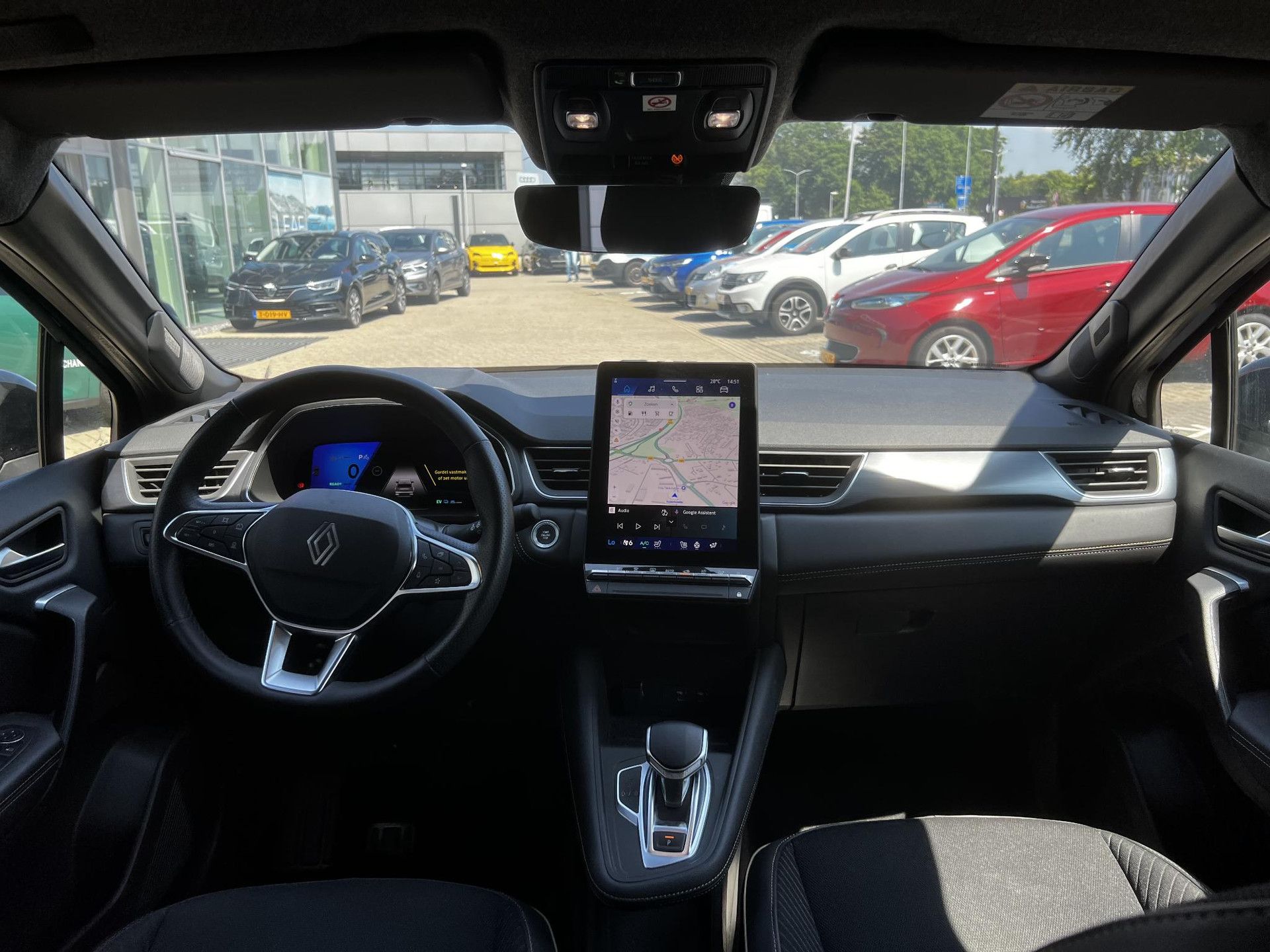 Renault Symbioz met kenteken KGB-70-B – interieur