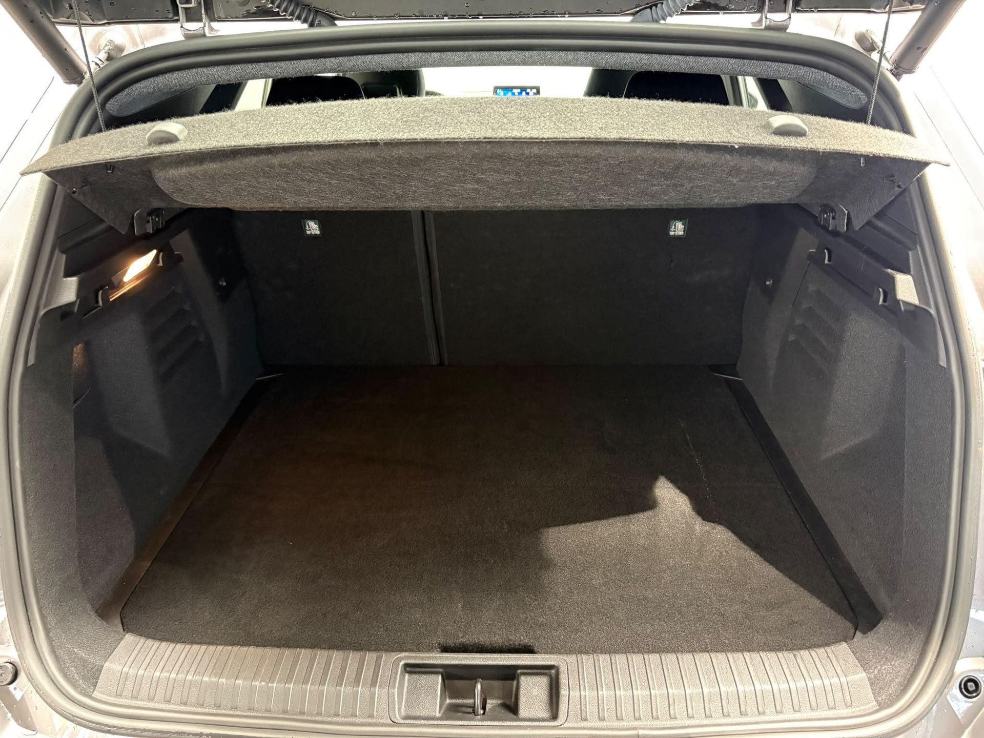 Renault Symbioz met kenteken KGB-76-B – detailfoto