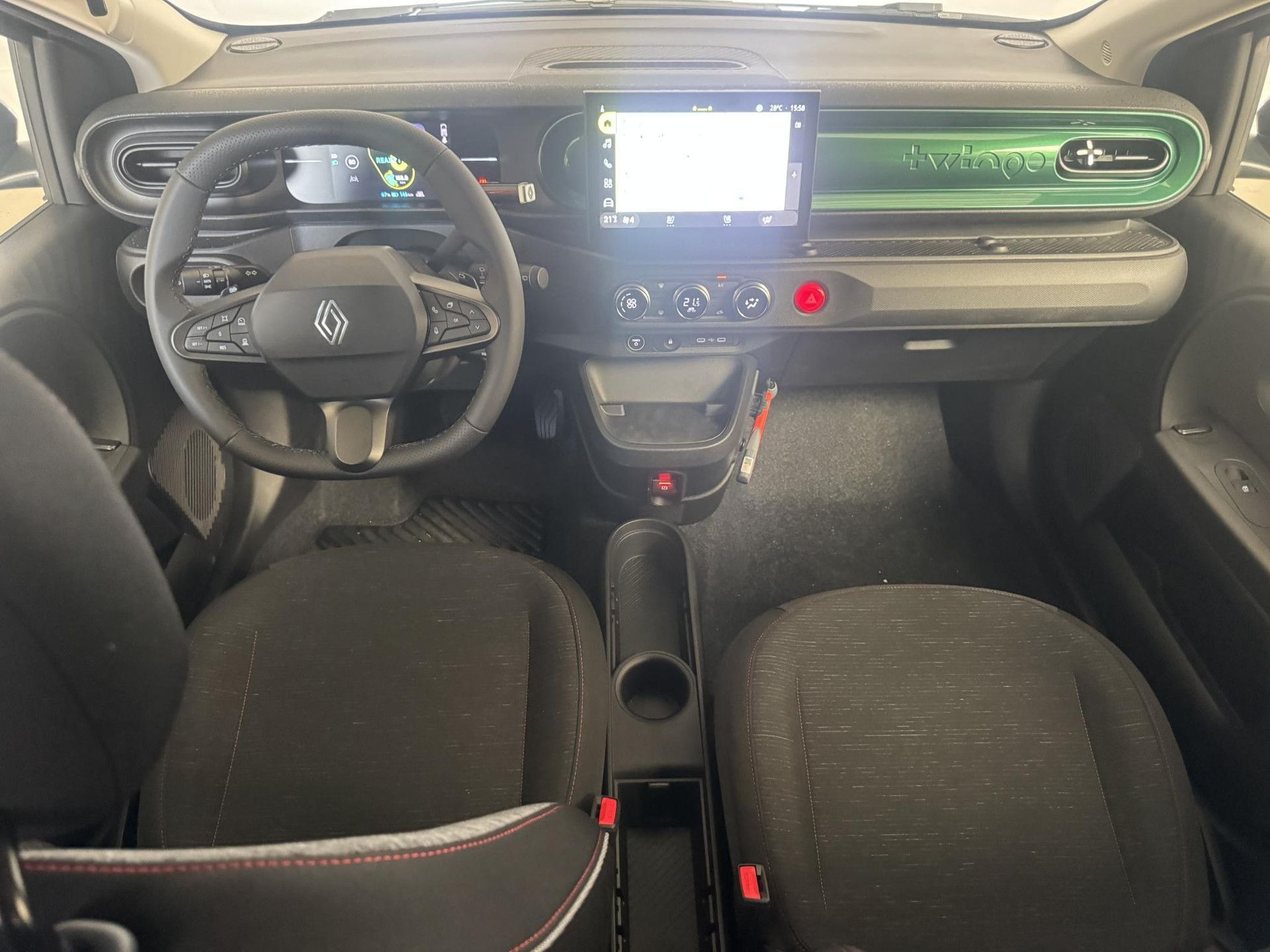 Renault Twingo met kenteken KHB-76-J – interieur