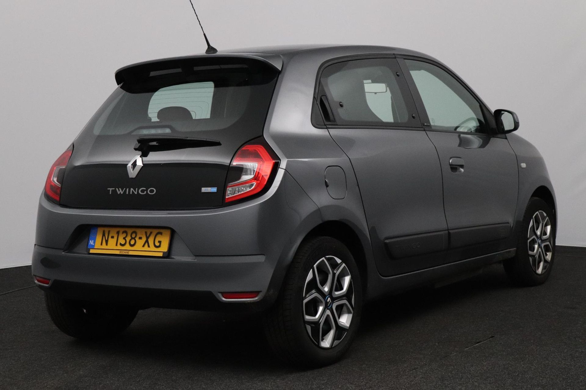 Renault Twingo met kenteken N-138-XG – achteraanzicht