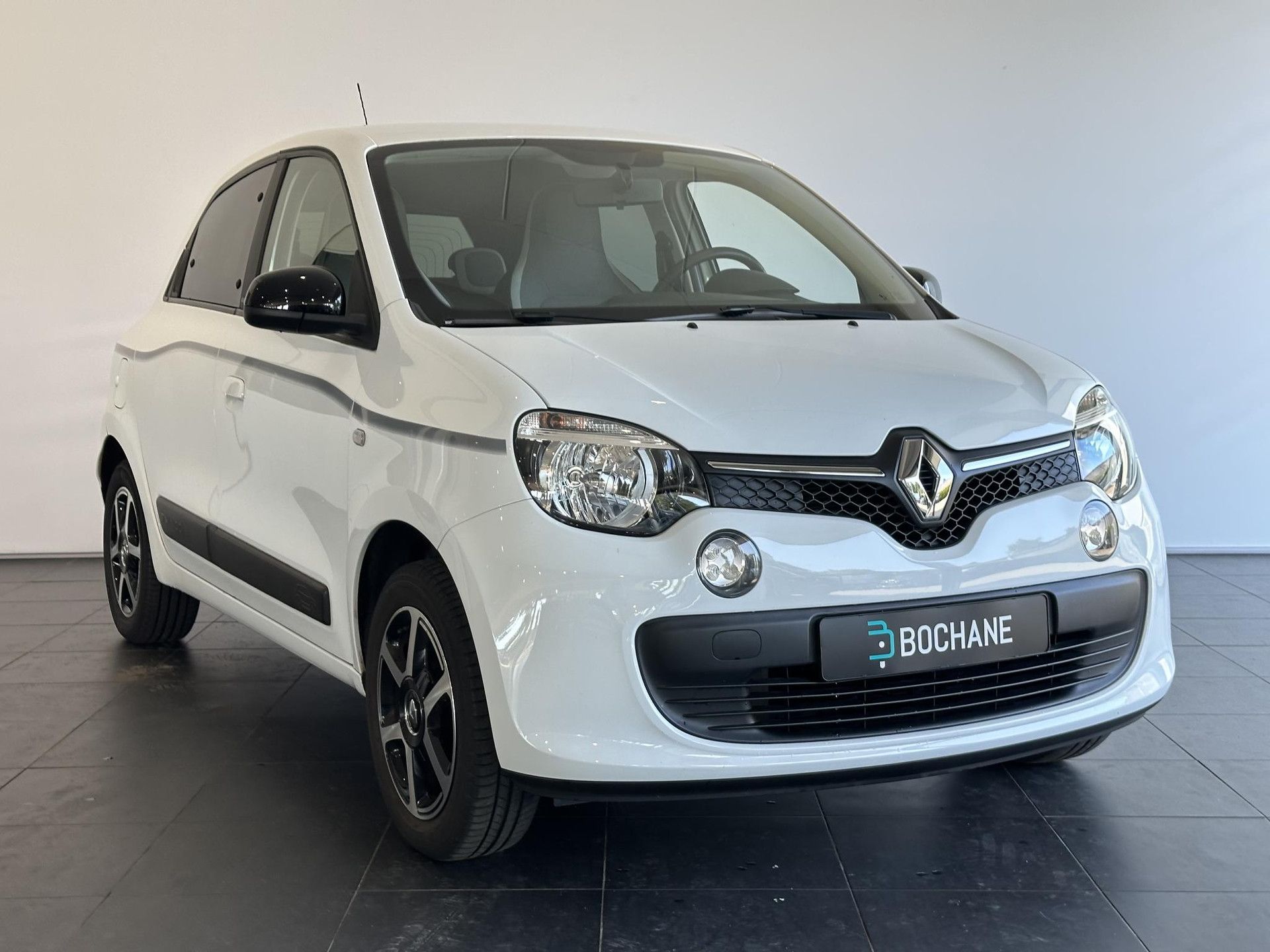 Renault Twingo met kenteken XH-676-K – detailfoto