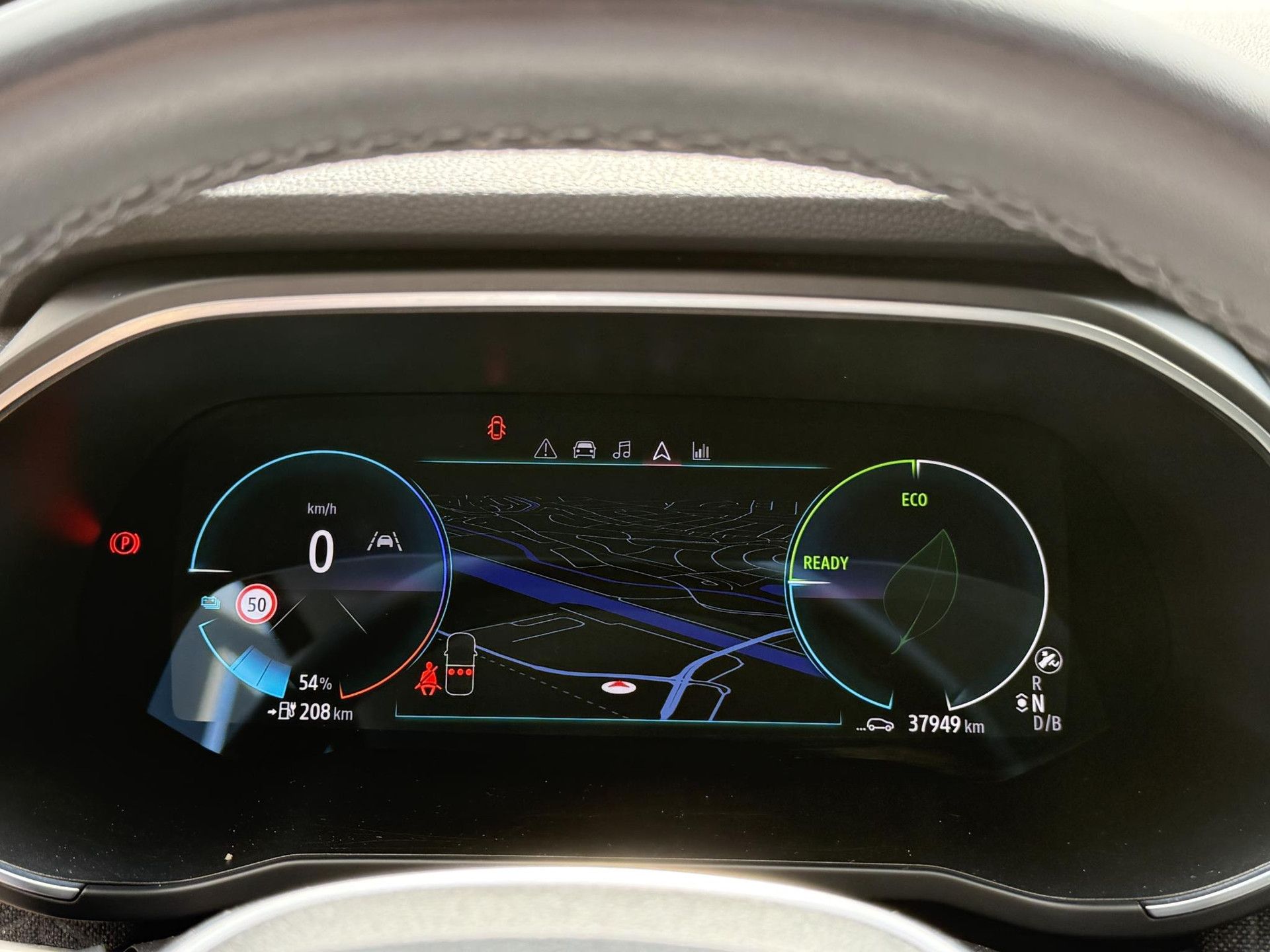 Renault ZOE met kenteken KND-59-F – dashboard