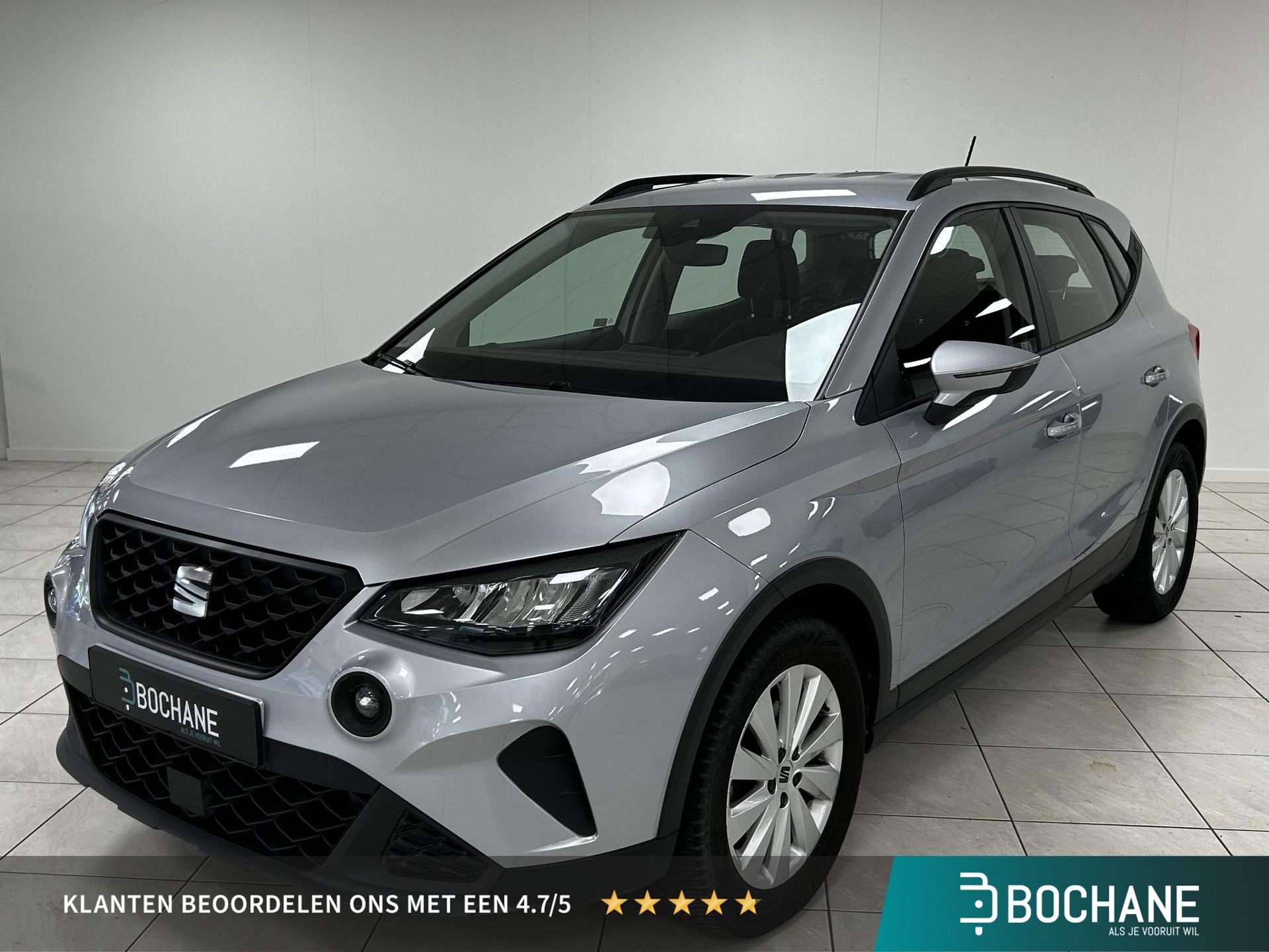 SEAT Arona met kenteken S-492-HB – vooraanzicht