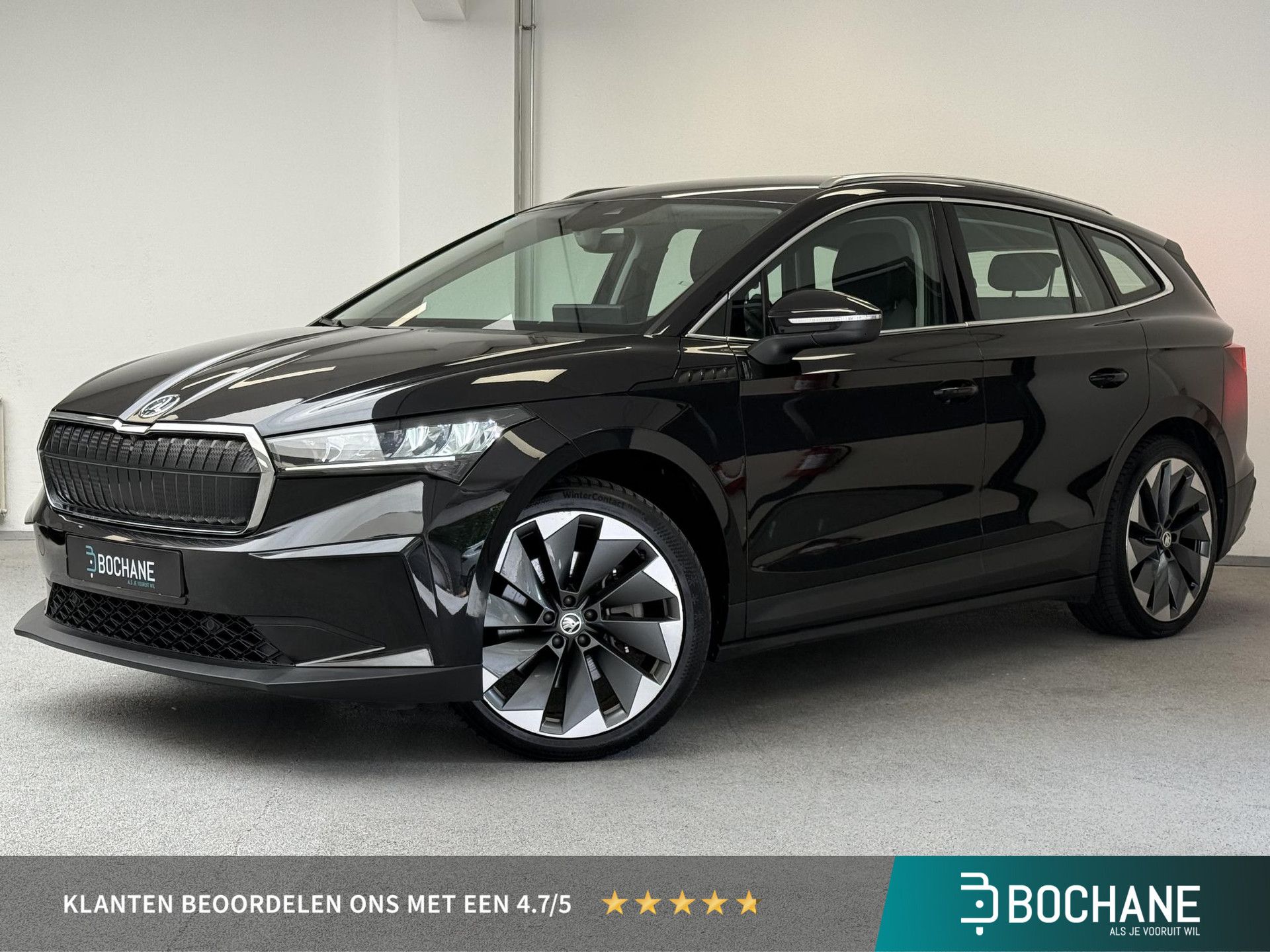 Skoda EnyaqiV met kenteken L-099-KP – vooraanzicht