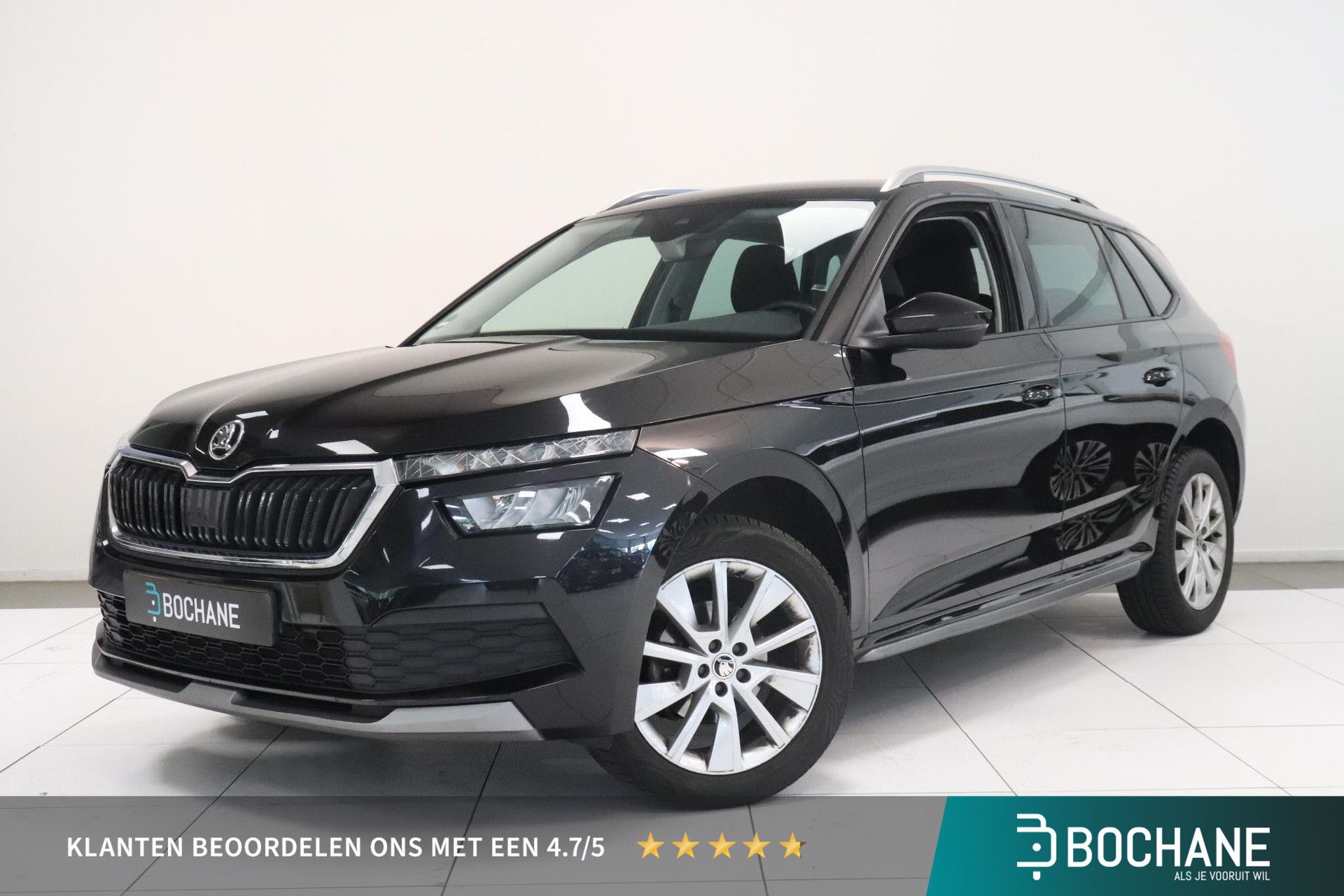 Skoda Kamiq met kenteken R-322-RX – vooraanzicht
