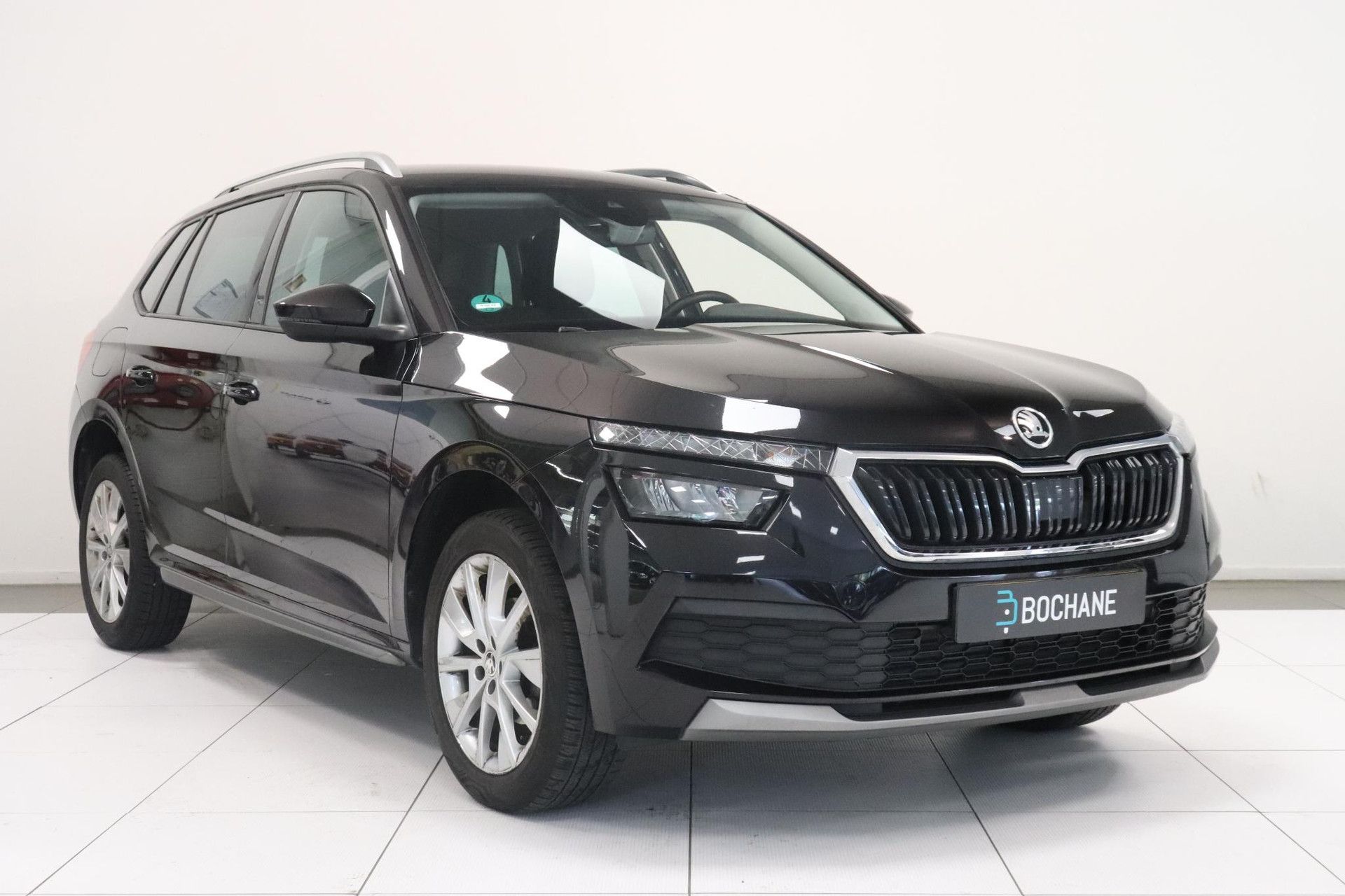 Skoda Kamiq met kenteken R-322-RX – detailfoto