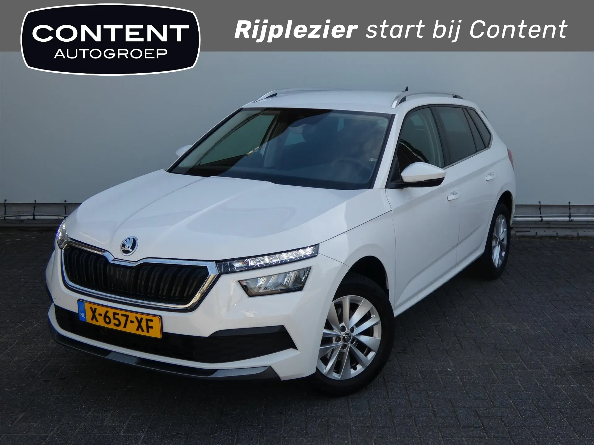 Skoda Kamiq met kenteken X-657-XF – vooraanzicht