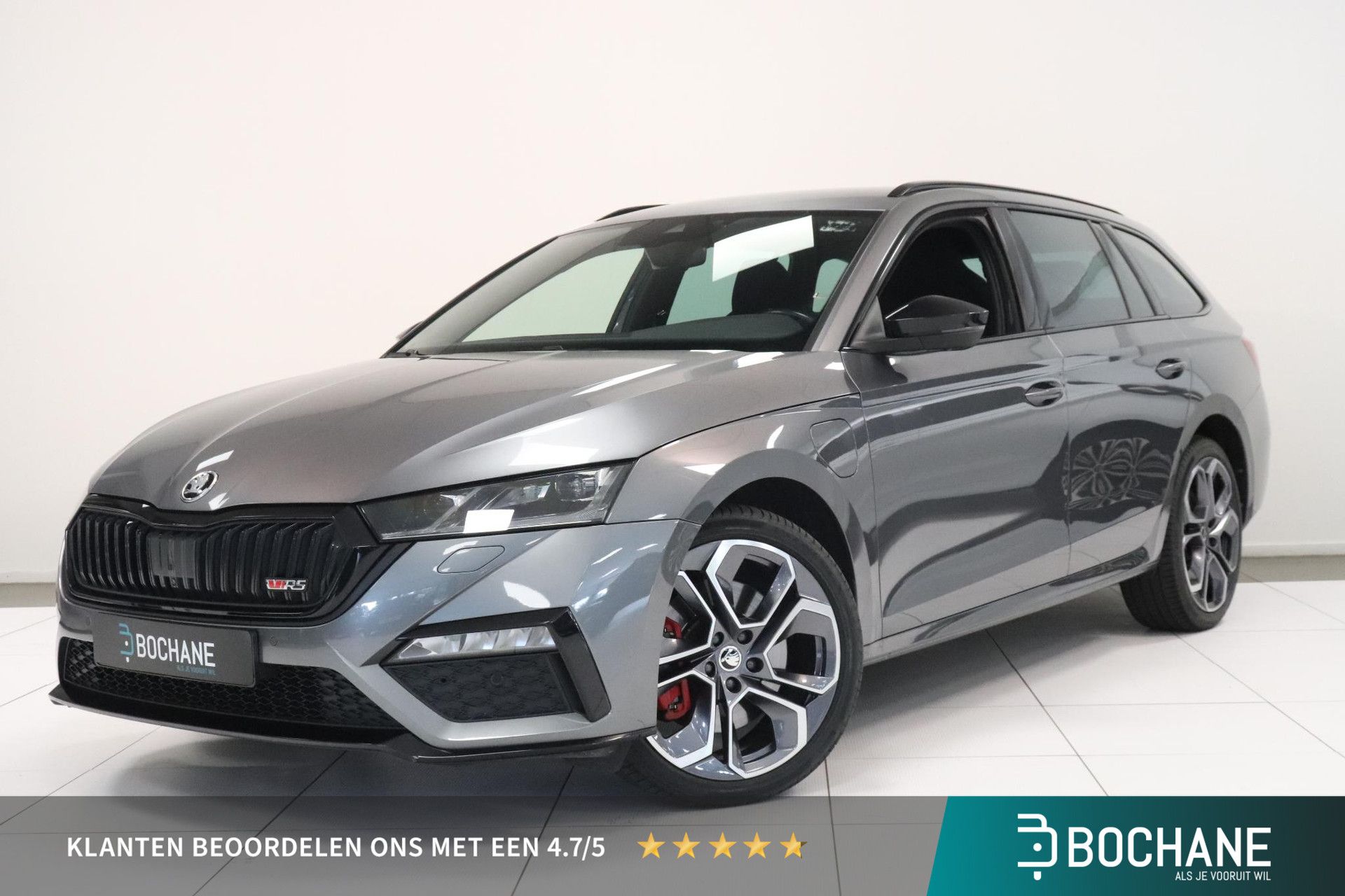 Skoda Octavia met kenteken KJD-97-H – vooraanzicht