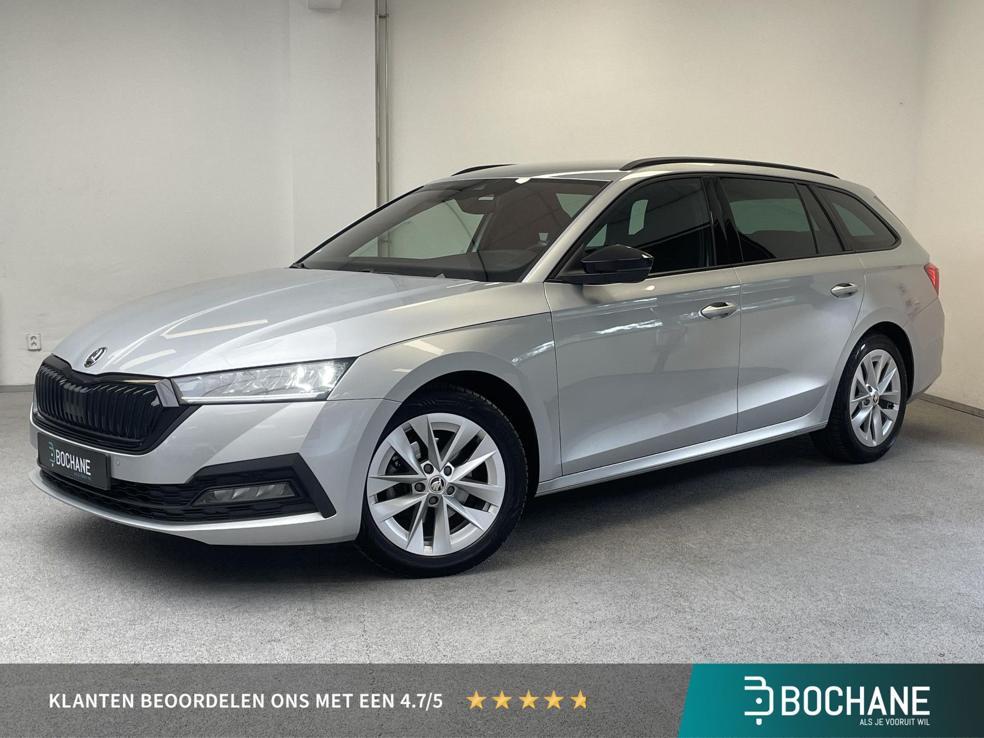 Skoda Octavia met kenteken T-539-DV – vooraanzicht