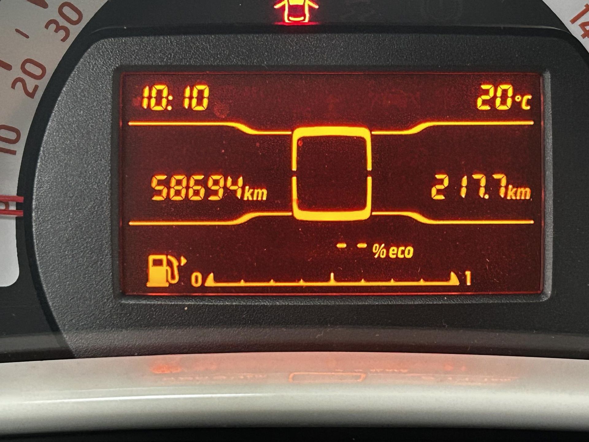 Smart Forfour met kenteken TB-323-D – interieur