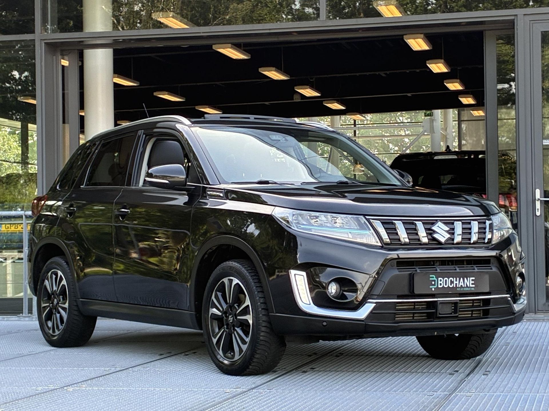 Suzuki Vitara met kenteken KJL-44-T – interieur