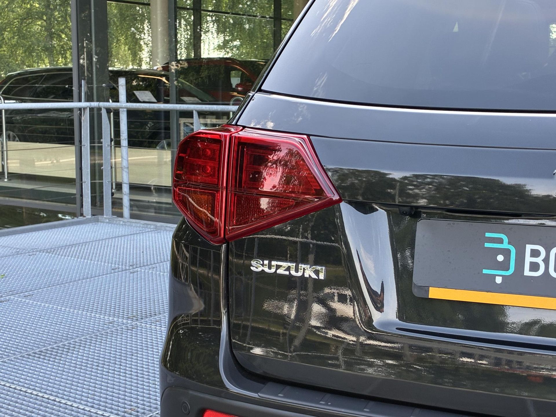 Suzuki Vitara met kenteken KJL-44-T – dashboard