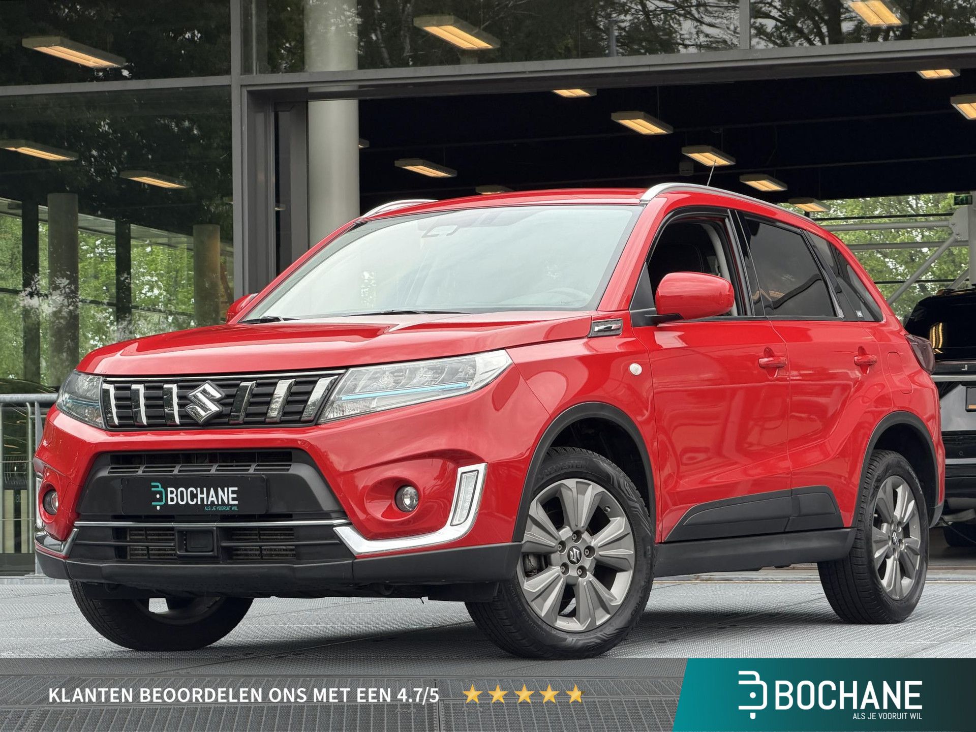 Suzuki Vitara met kenteken S-324-FN – vooraanzicht