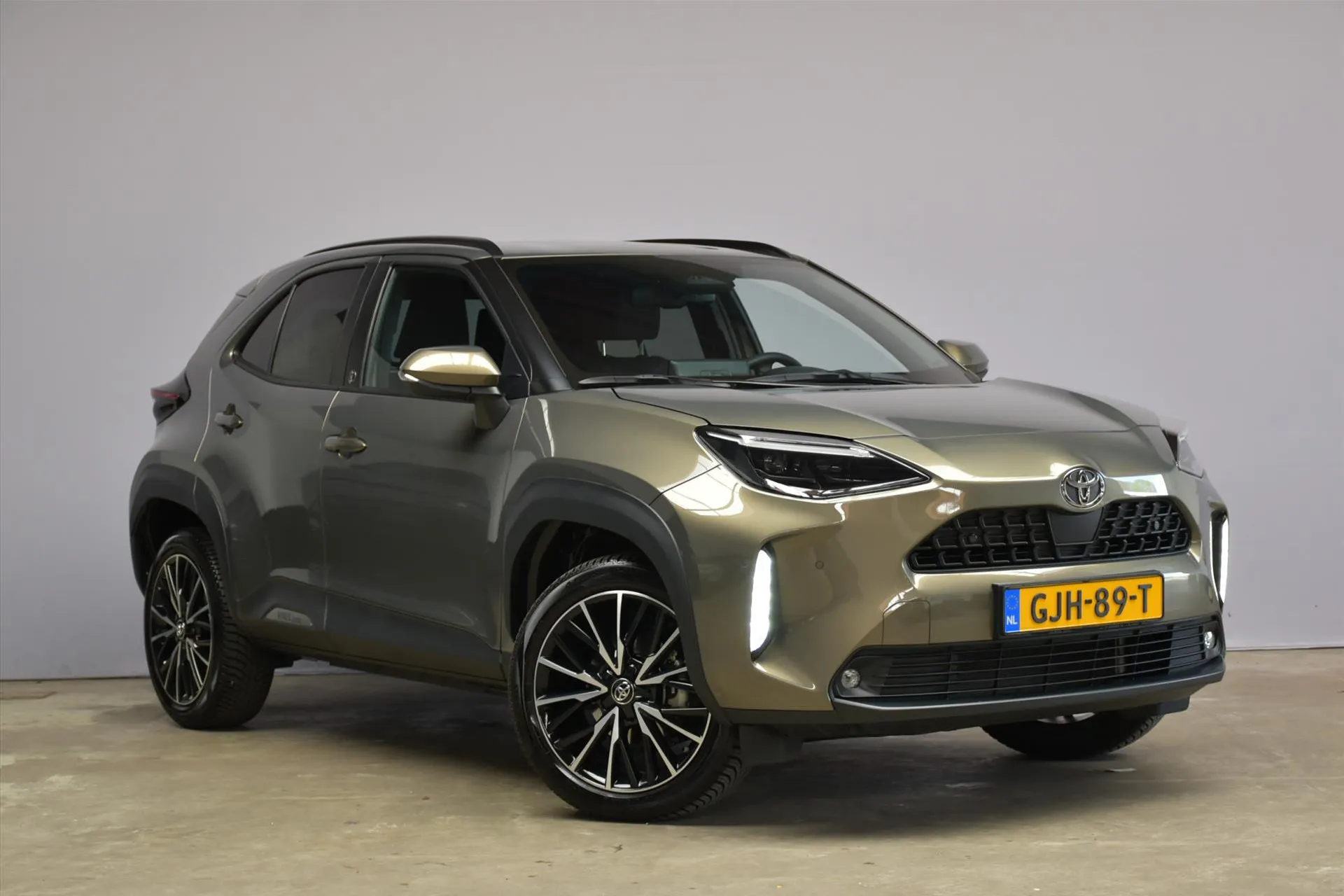 Toyota YarisCross met kenteken GJH-89-T – interieur