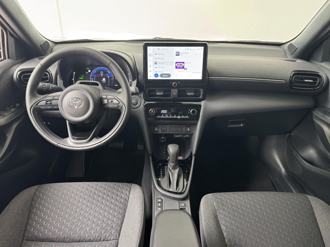 Toyota YarisCross