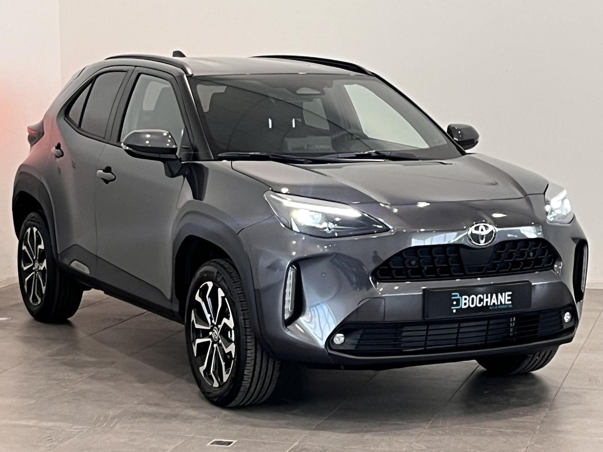Toyota YarisCross met kenteken KGK-01-S – detailfoto