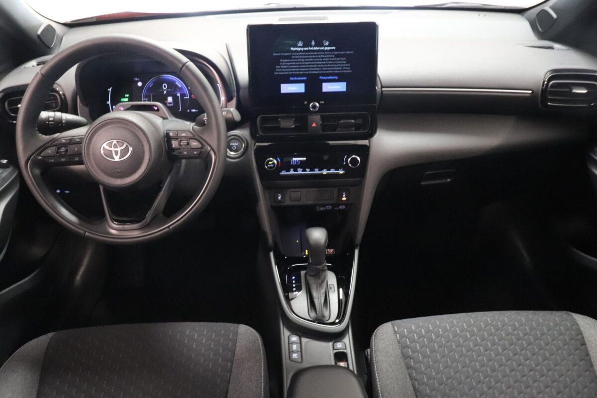 Toyota YarisCross