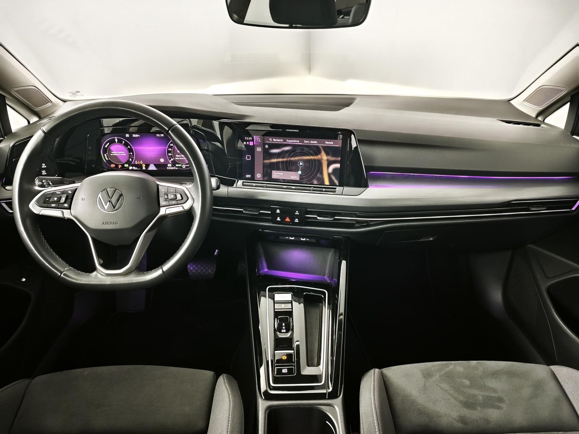 Volkswagen Golf met kenteken KKV-07-R – interieur