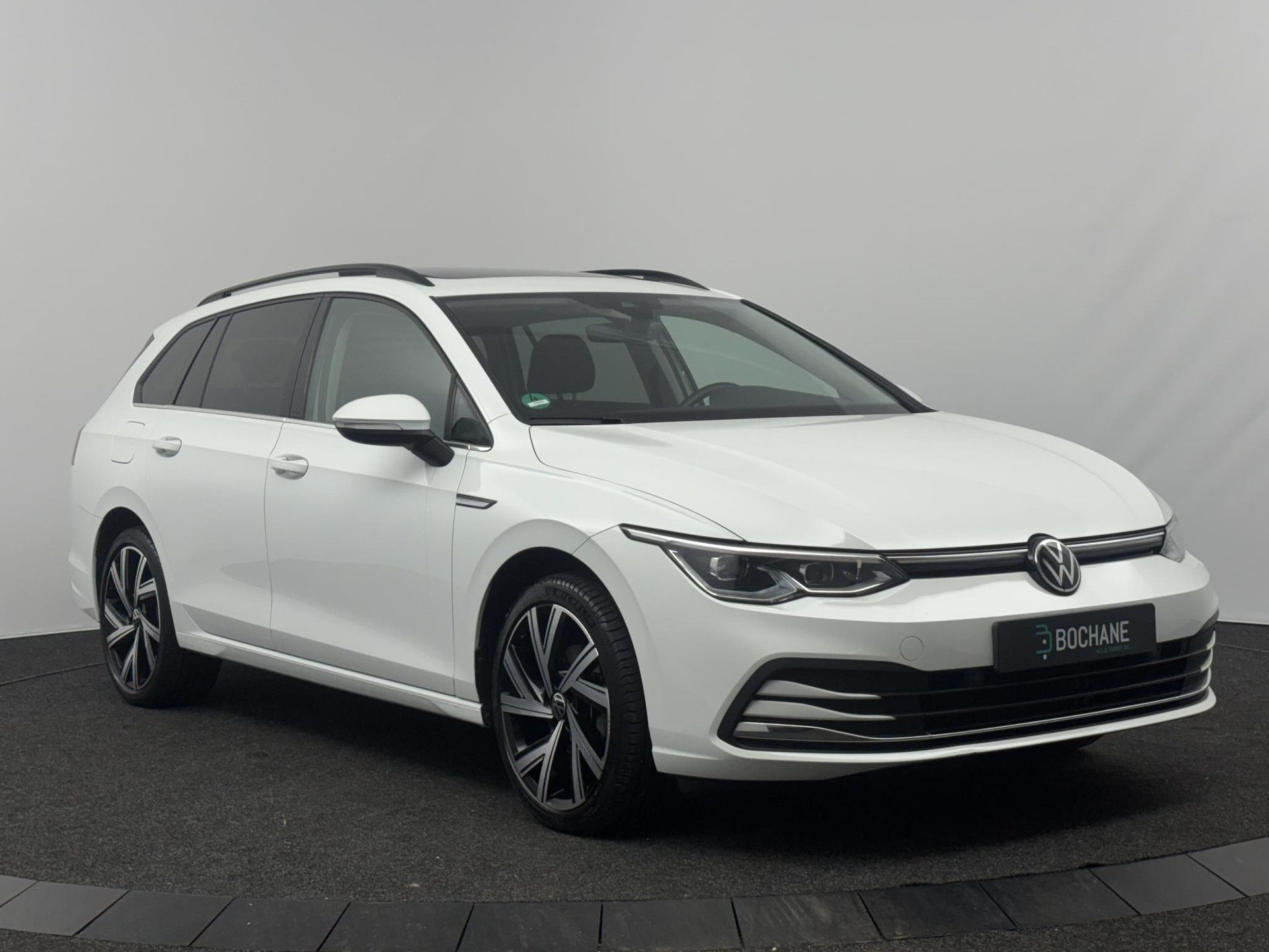 Volkswagen Golf met kenteken P-858-TB – detailfoto