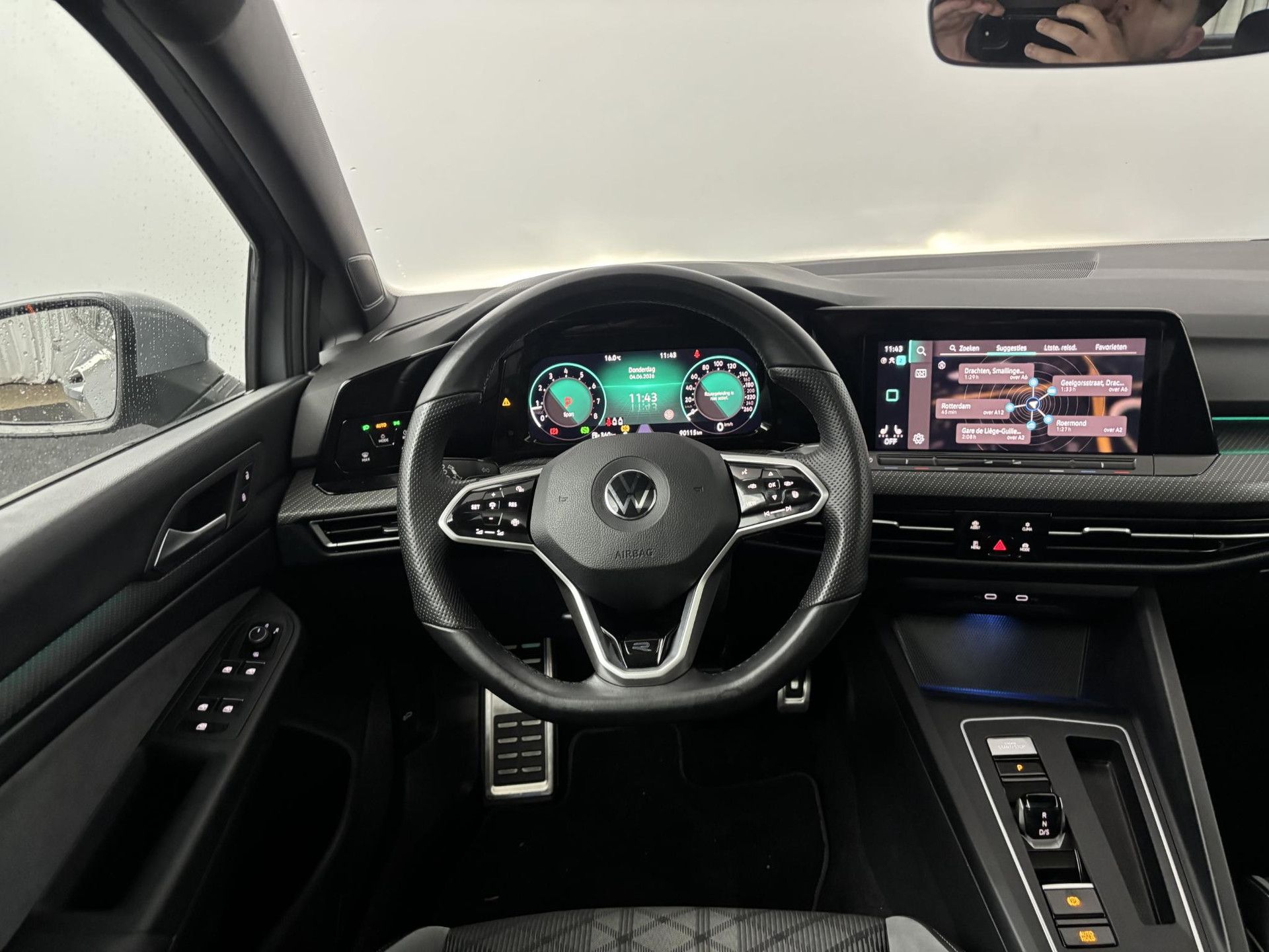 Volkswagen Golf met kenteken S-070-HX – interieur