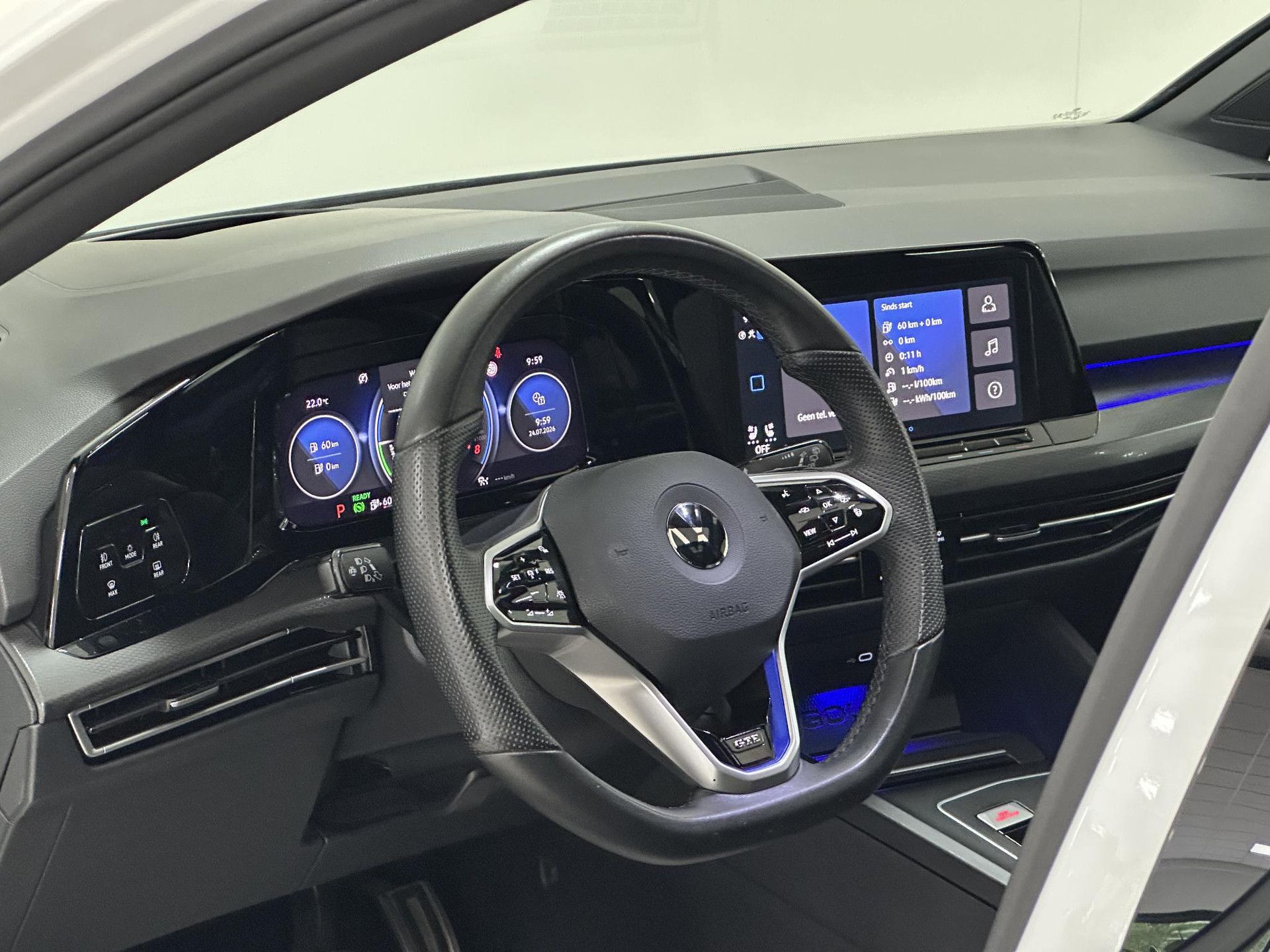 Volkswagen Golf met kenteken S-416-KR – interieur