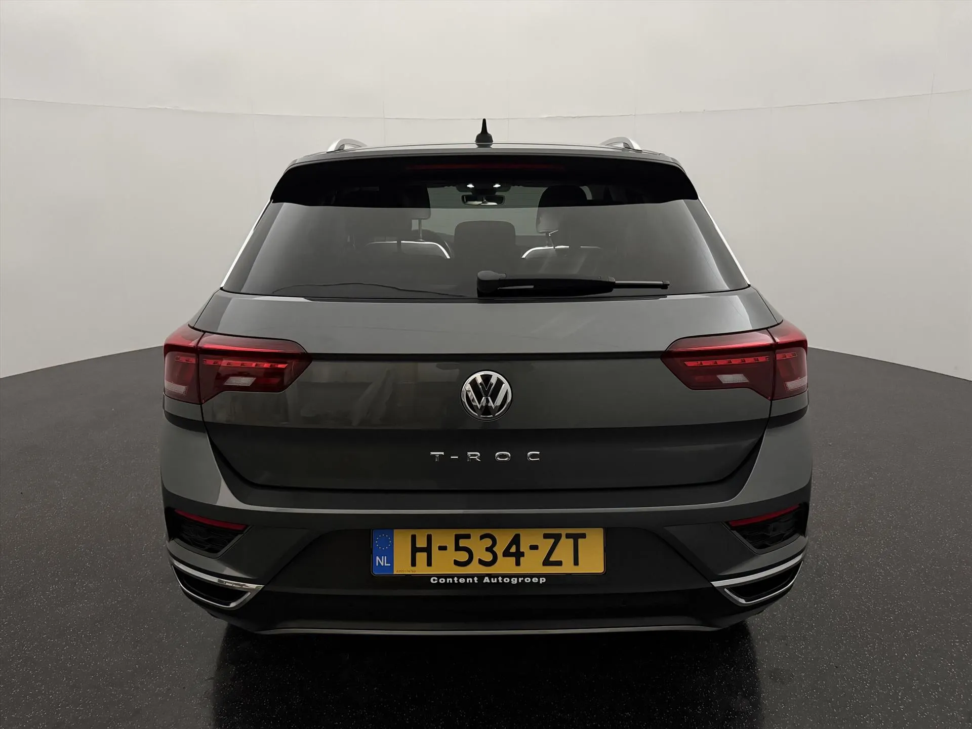 Volkswagen T-Roc met kenteken H-534-ZT – dashboard