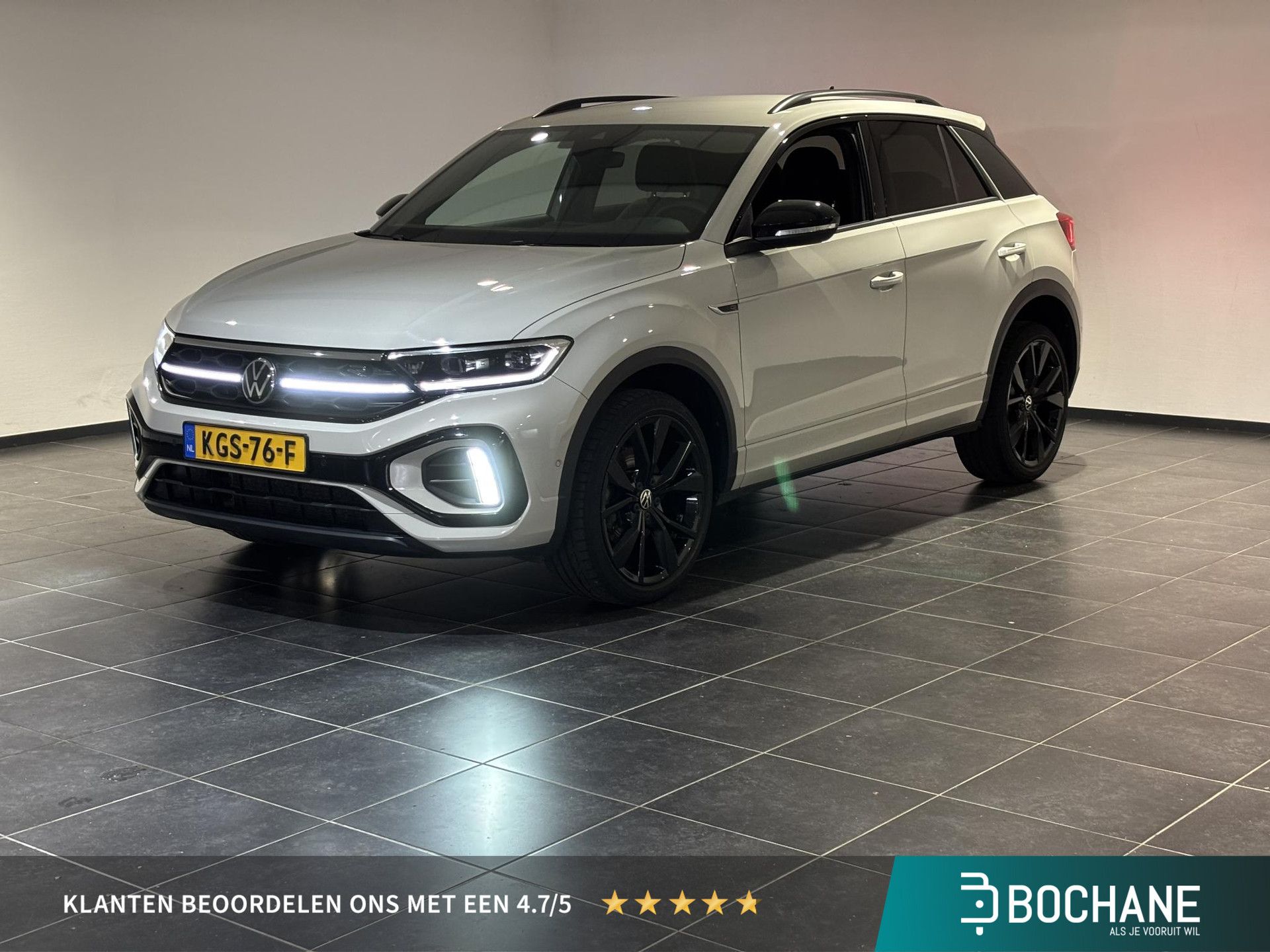Volkswagen T-Roc met kenteken KGS-76-F – vooraanzicht