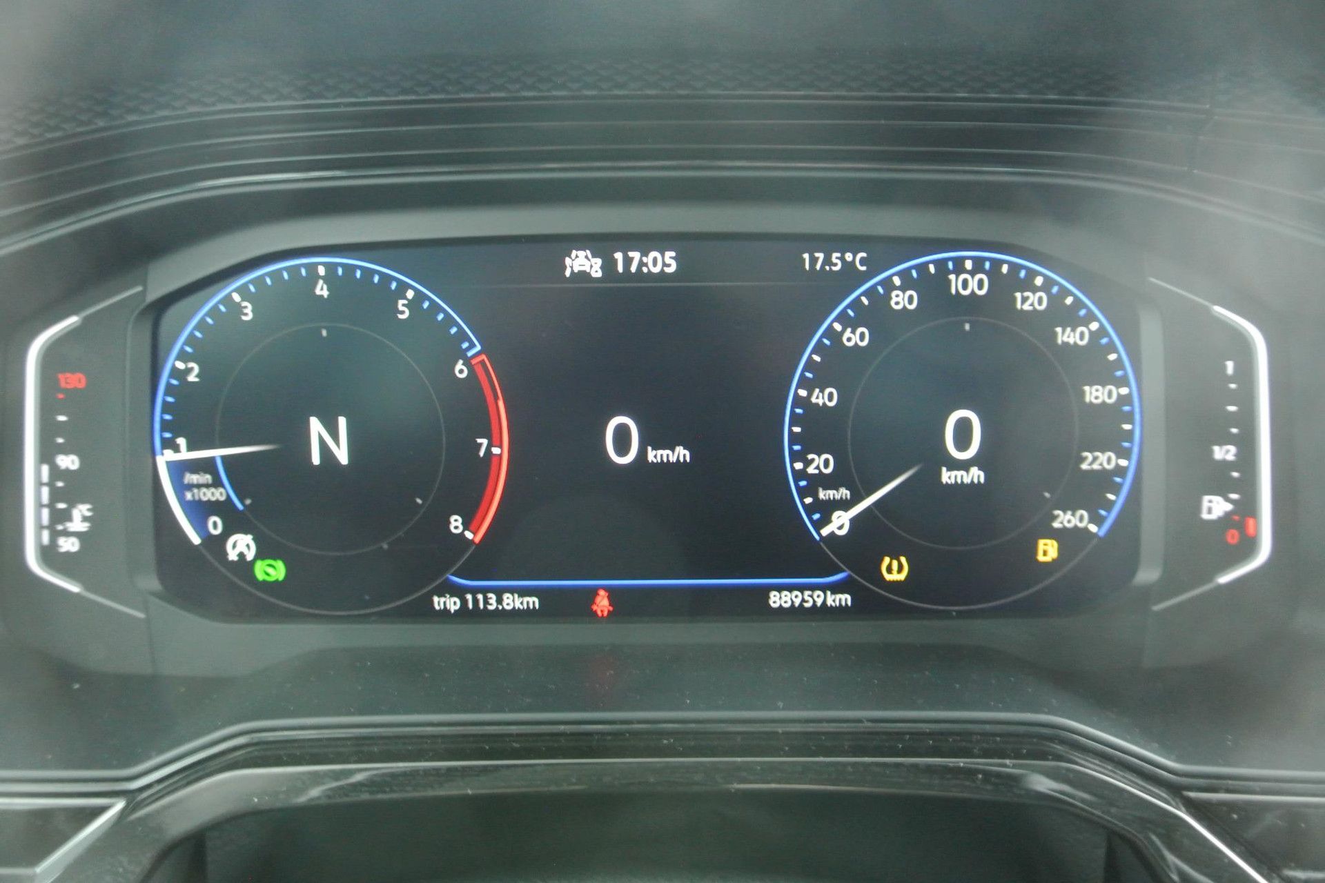 Volkswagen Taigo met kenteken KHN-65-G – dashboard