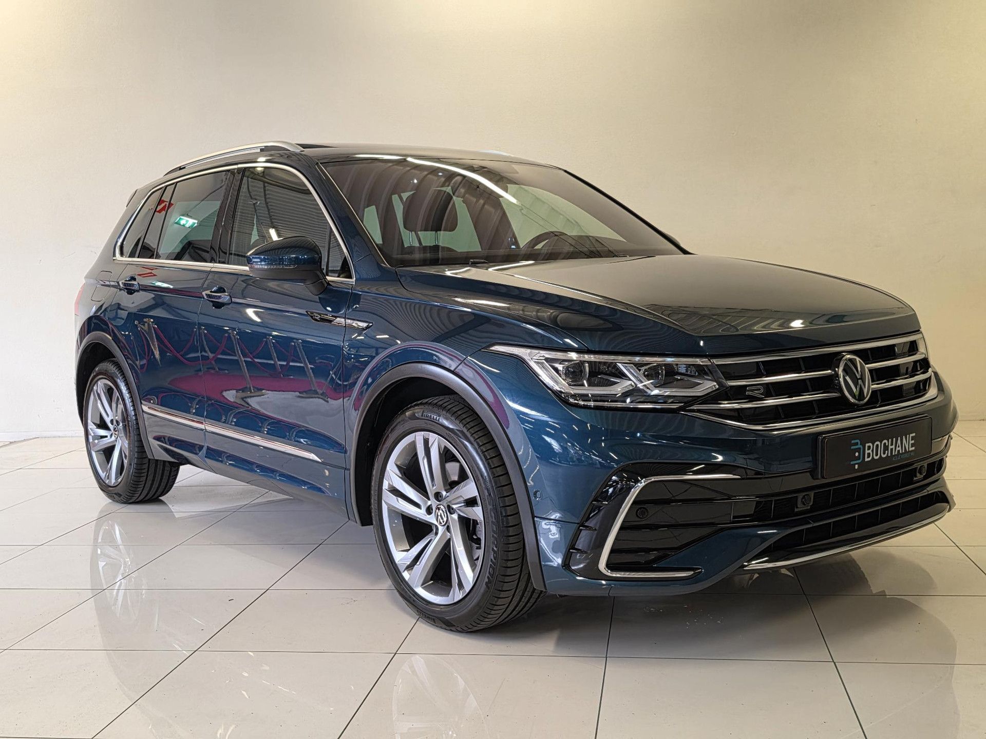 Volkswagen Tiguan met kenteken K-730-TV – detailfoto