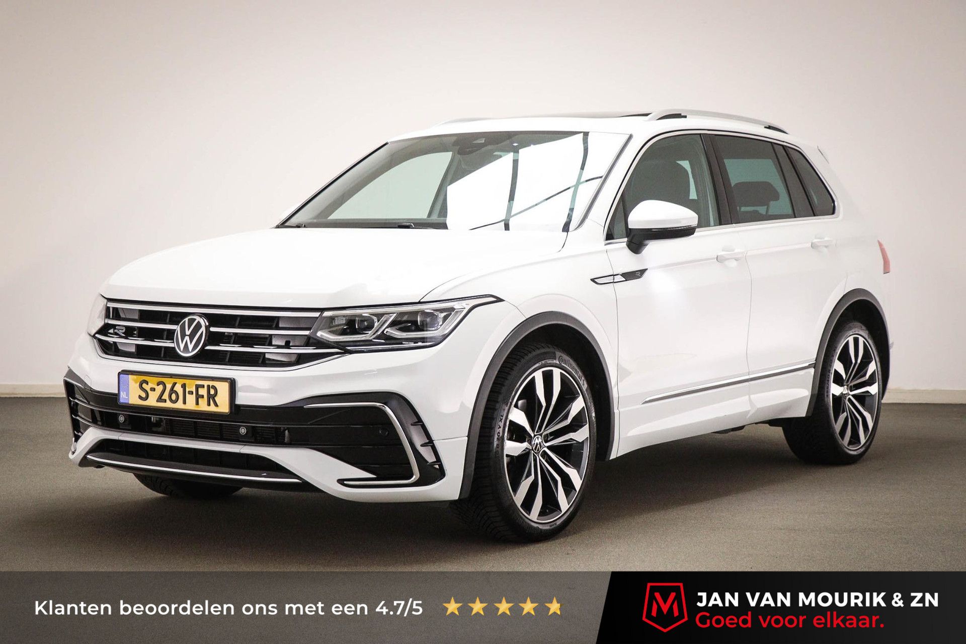 Volkswagen Tiguan met kenteken S-261-FR – vooraanzicht